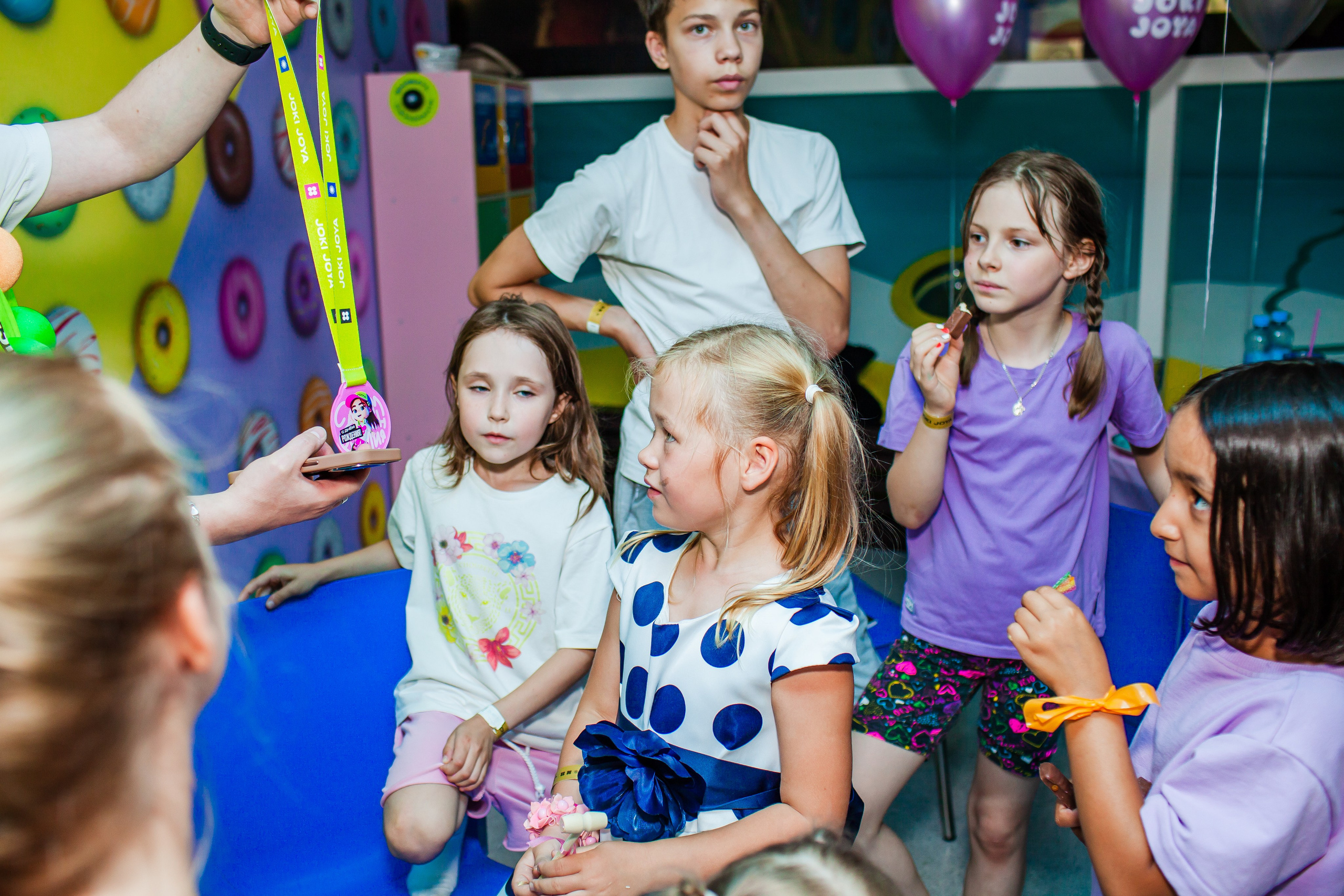 День рождения Даши Ленточная дискотека. Детский и семейный фотограф в Санкт-Петербурге Елизавета Сорокина