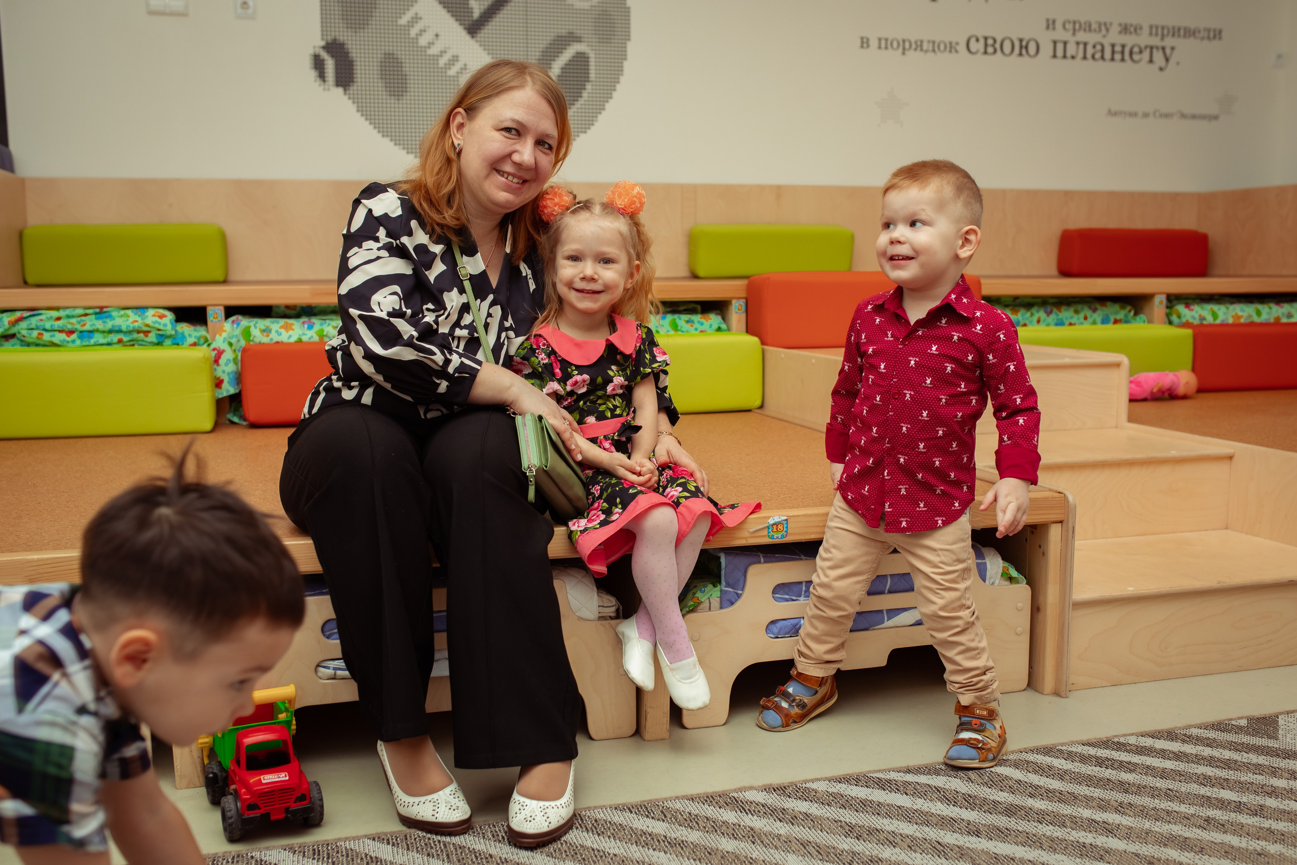 Праздник весны в детском саду. Семейный и детский фотограф в Москве Дорогова Екатерина