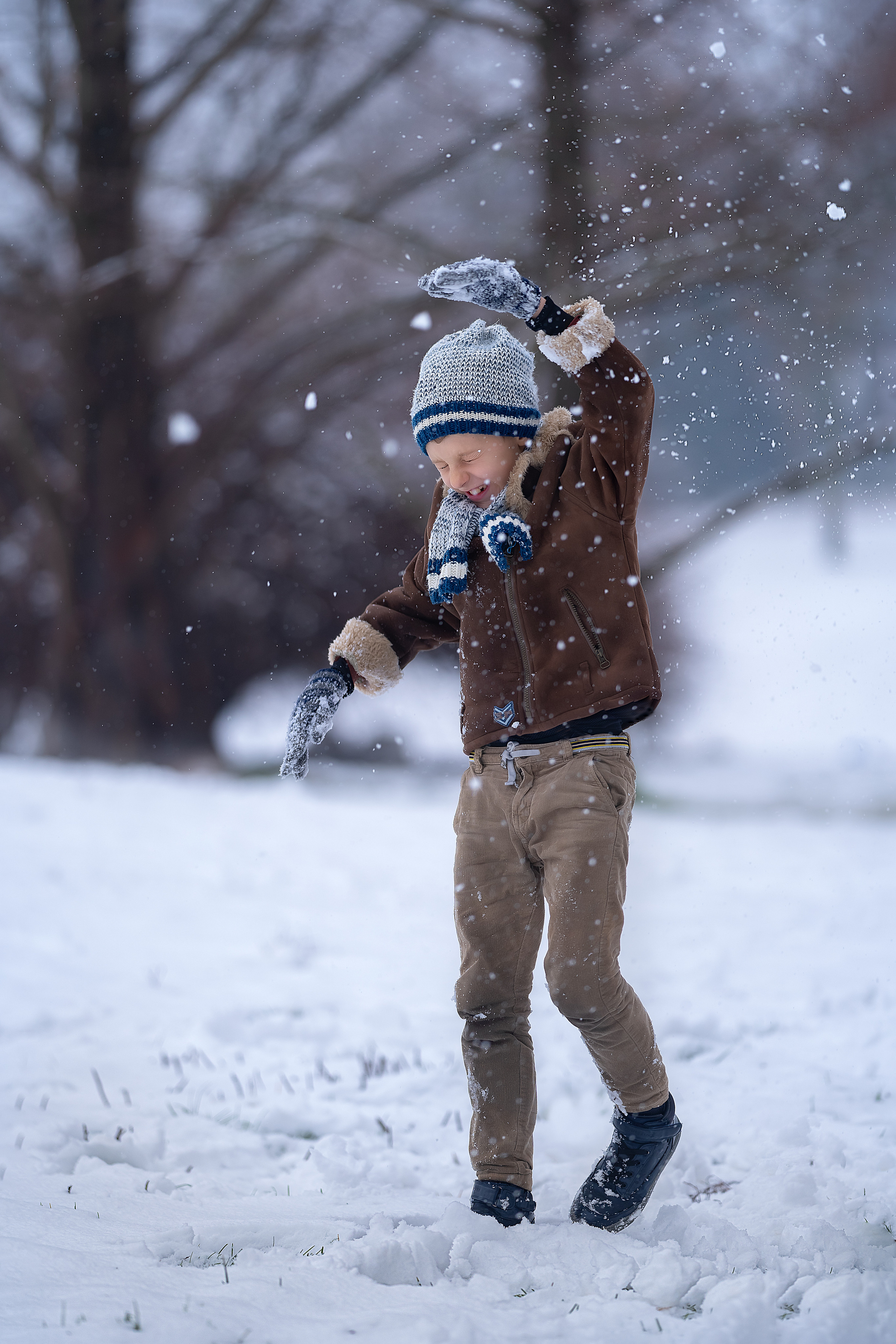 La prima neve. Maria Lebedeva fotografa di bambini e famiglie a Torino e provincia