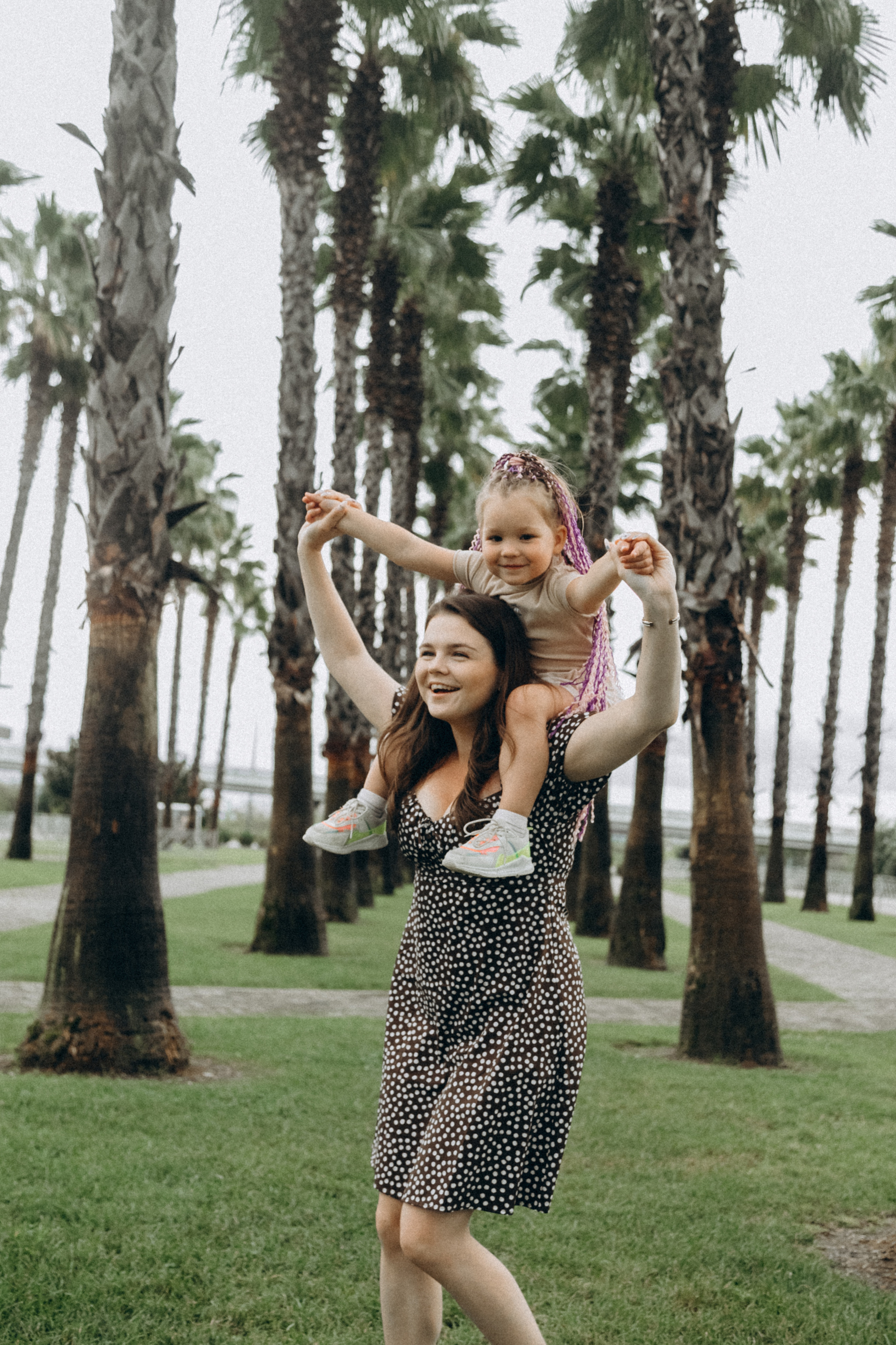 Анастасия, Никита и Ксюша. Фотограф Сочи Адлер Красная Поляна Ошутина Анастасия