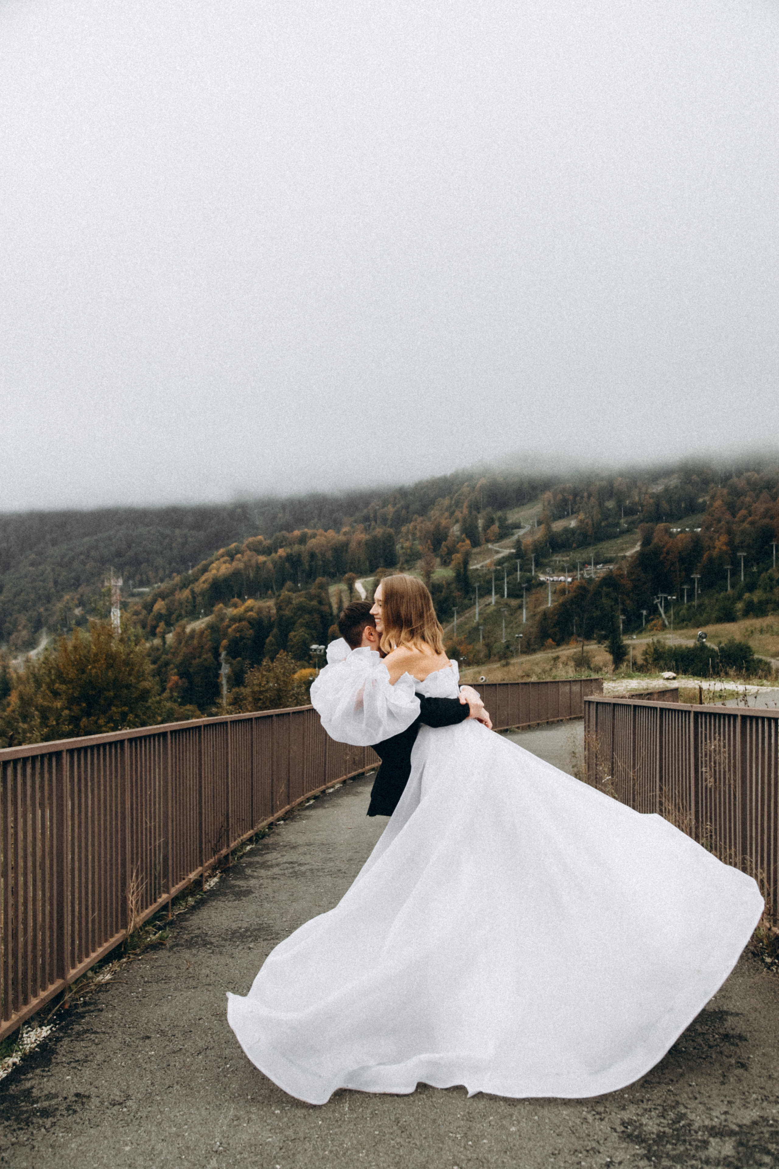 Юлия и Михаил. Фотограф Сочи Адлер Красная Поляна Ошутина Анастасия