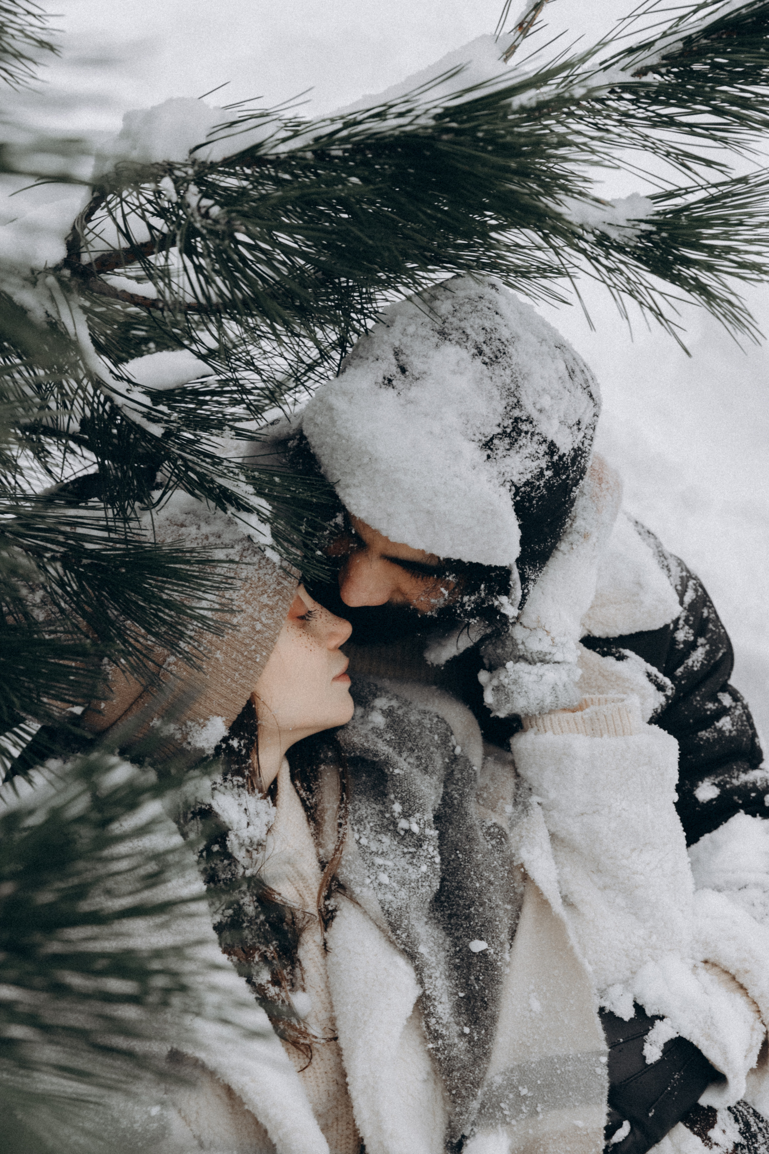 Карина и Артур. Фотограф Сочи Адлер Красная Поляна Ошутина Анастасия