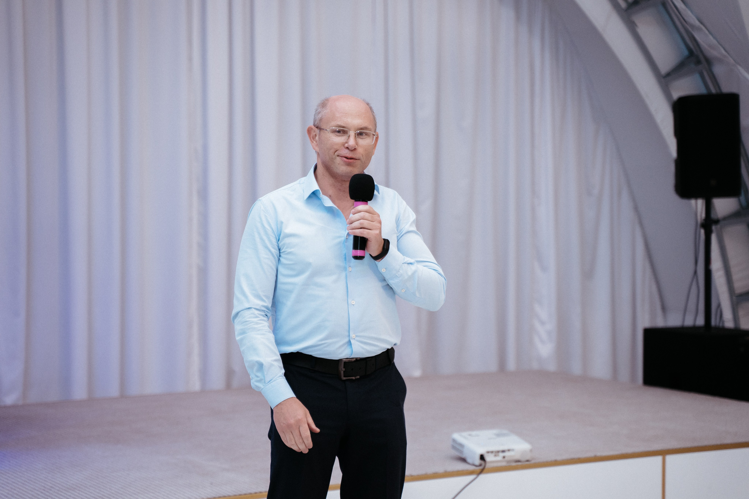 Ави Центр. Свадебный фотограф в Симферополе