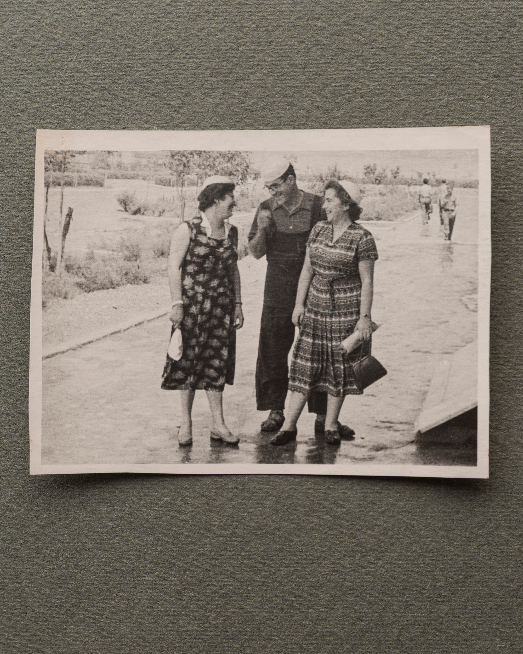 Альбом о путешествии по Крыму. Спидометр мотает километры, 1958 г. Plechinta Ekaterina — documentary photographer