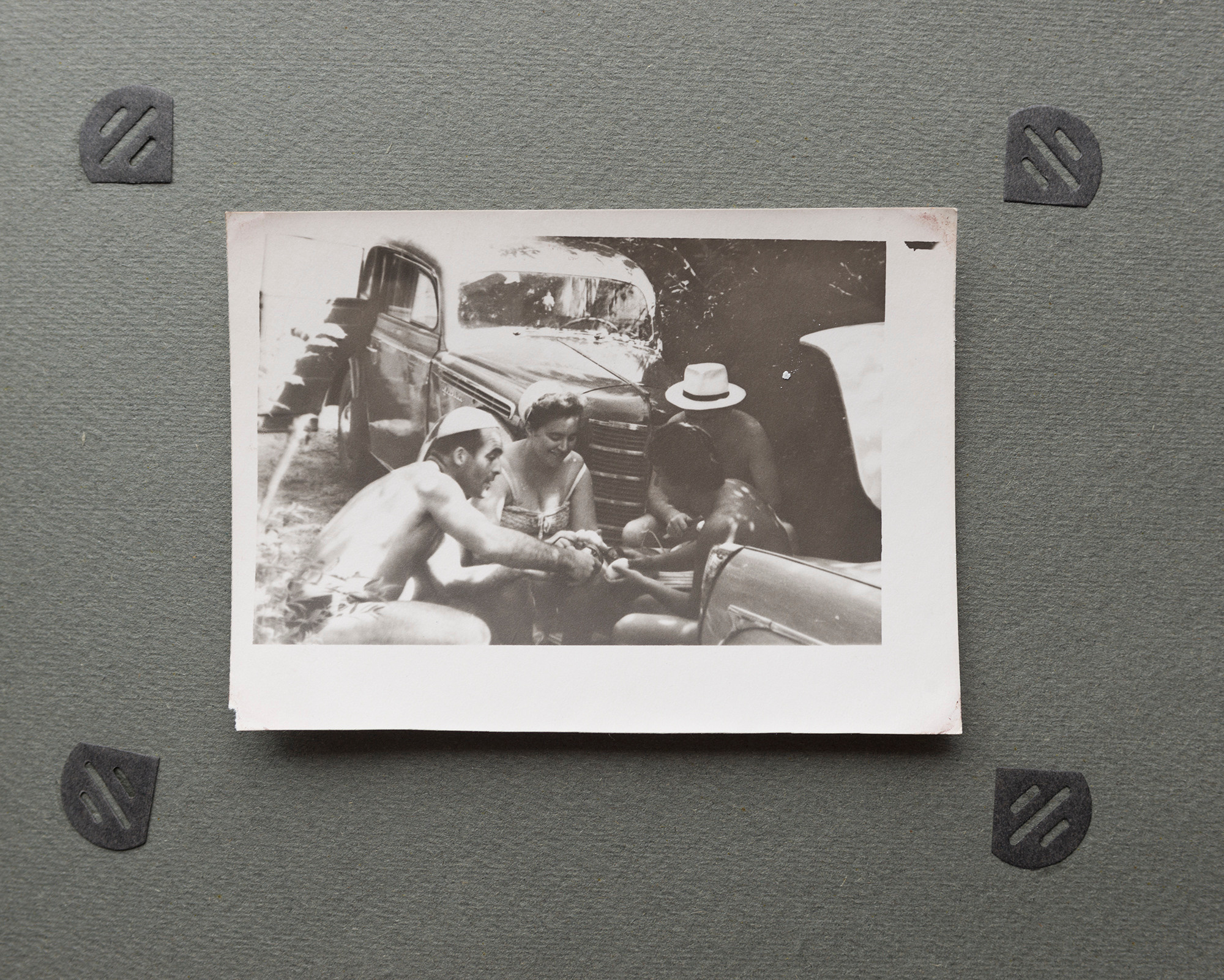 Альбом о путешествии по Крыму. Спидометр мотает километры, 1958 г. Plechinta Ekaterina — documentary photographer