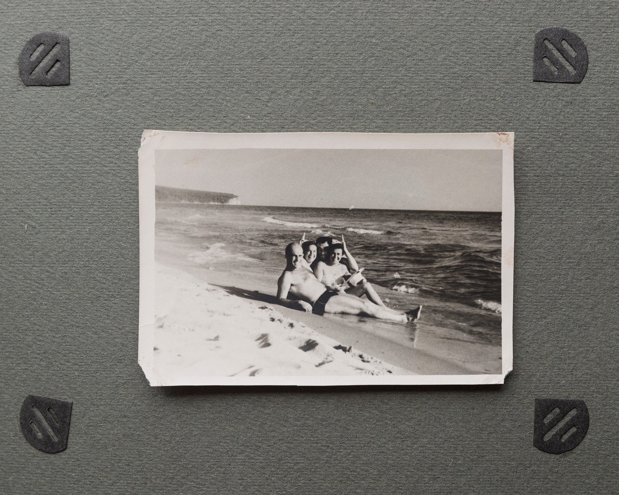 Альбом о путешествии по Крыму. Спидометр мотает километры, 1958 г. Plechinta Ekaterina — documentary photographer