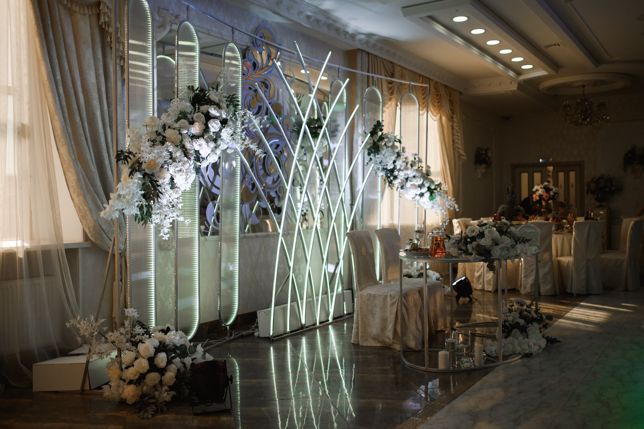 B & A. Свадебный фотограф в г. Астрахань. Так же выезжаю в другие города