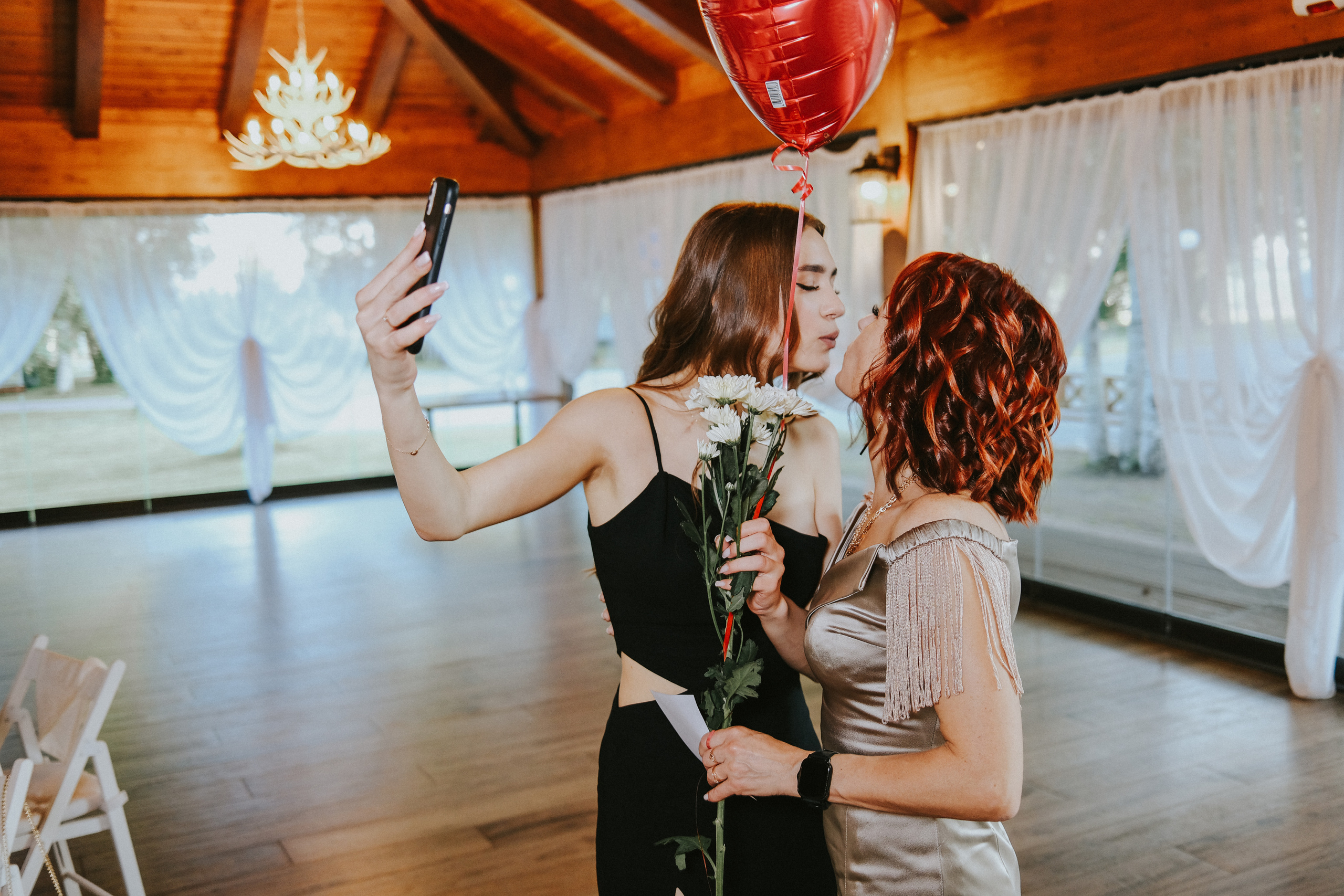 Выпускной 11 класс. Свадебный и репортажной фотограф Денис Ожигин в Краснодаре и Краснодарском крае