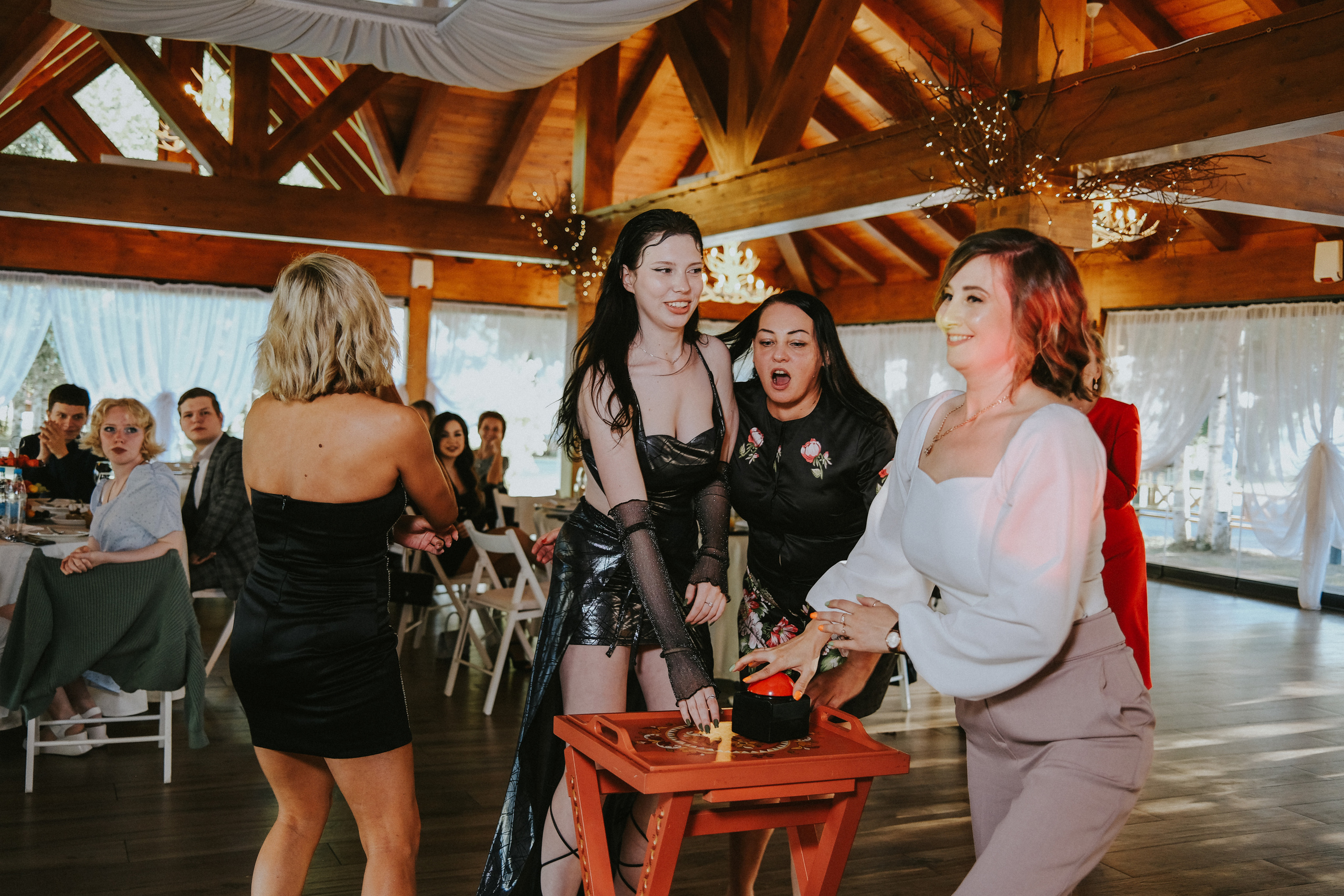 Выпускной 11 класс. Свадебный и репортажной фотограф Денис Ожигин в Краснодаре и Краснодарском крае