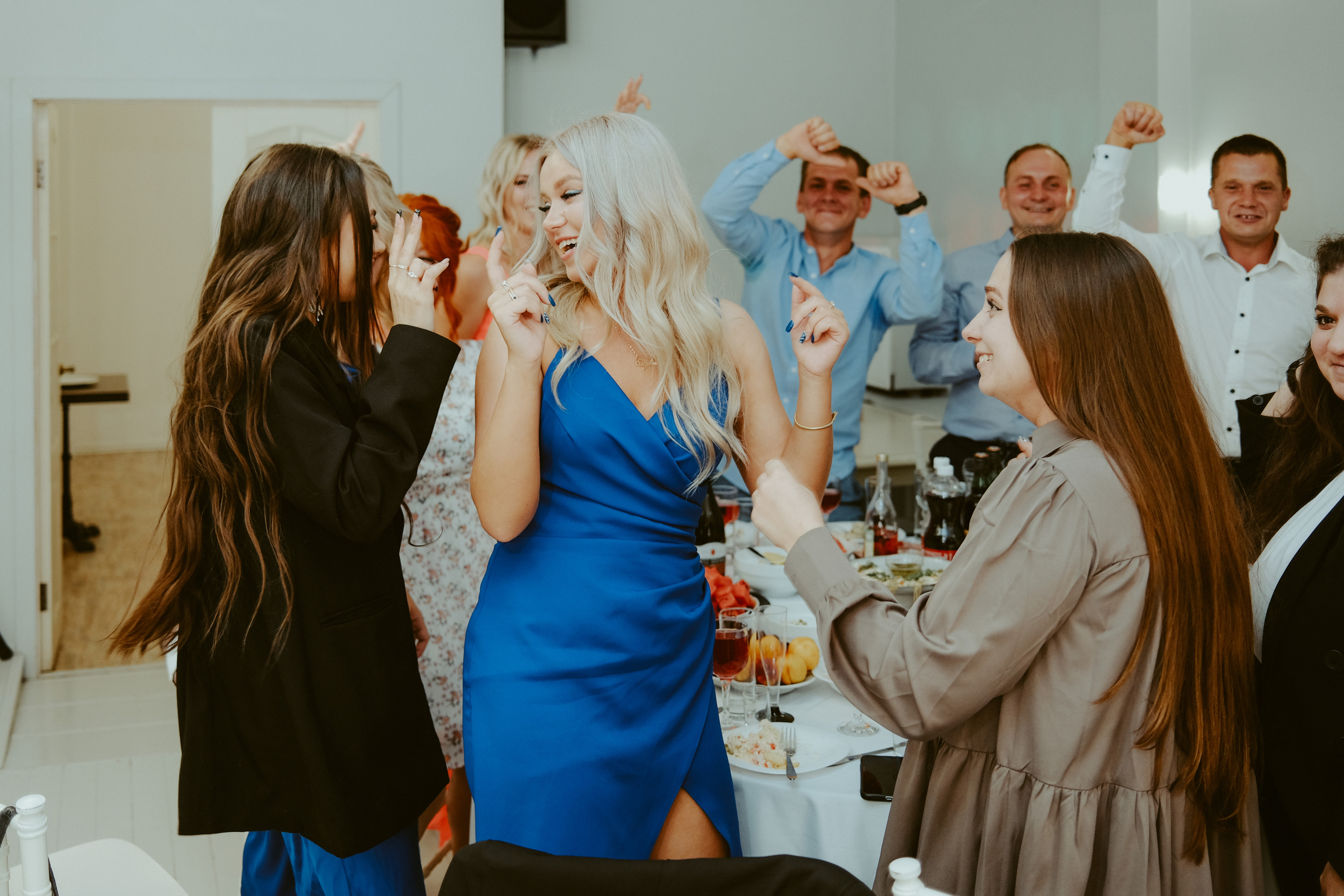 Александр и Людмила. Свадебный фотограф Денис Ожигин в Краснодаре и крае. Эмоциональная и стильная съемка вашего дня