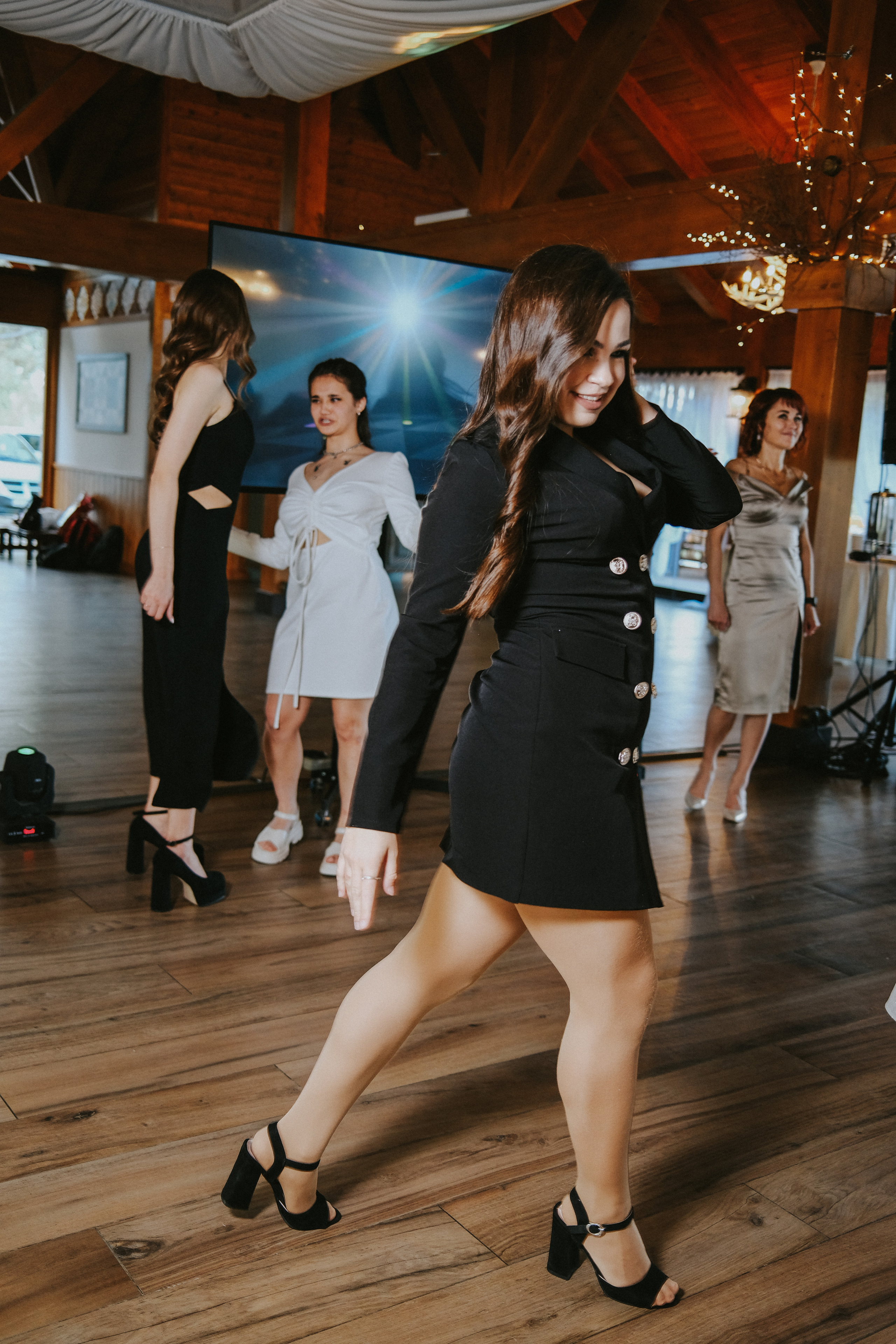 Выпускной 11 класс. Свадебный и репортажной фотограф Денис Ожигин в Краснодаре и Краснодарском крае