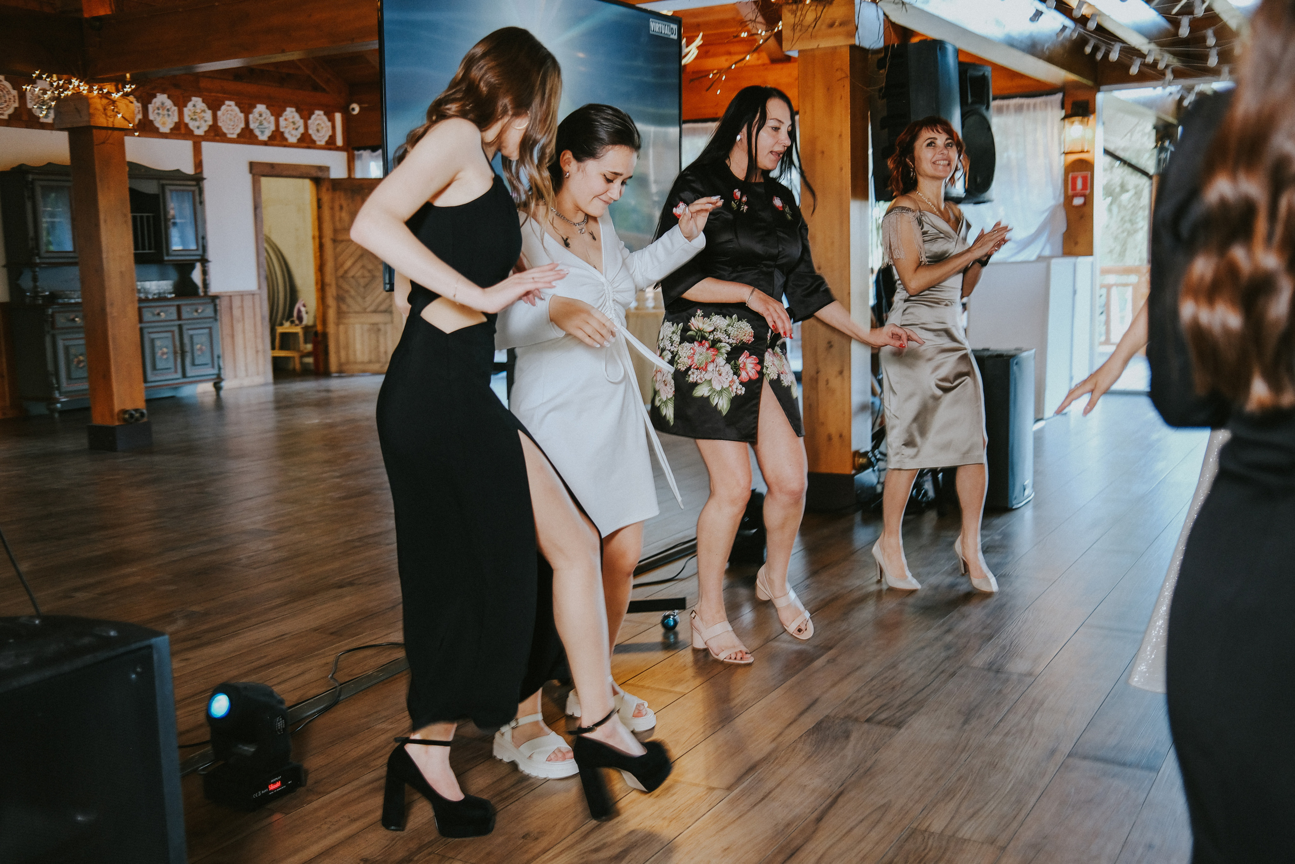 Выпускной 11 класс. Свадебный и репортажной фотограф Денис Ожигин в Краснодаре и Краснодарском крае