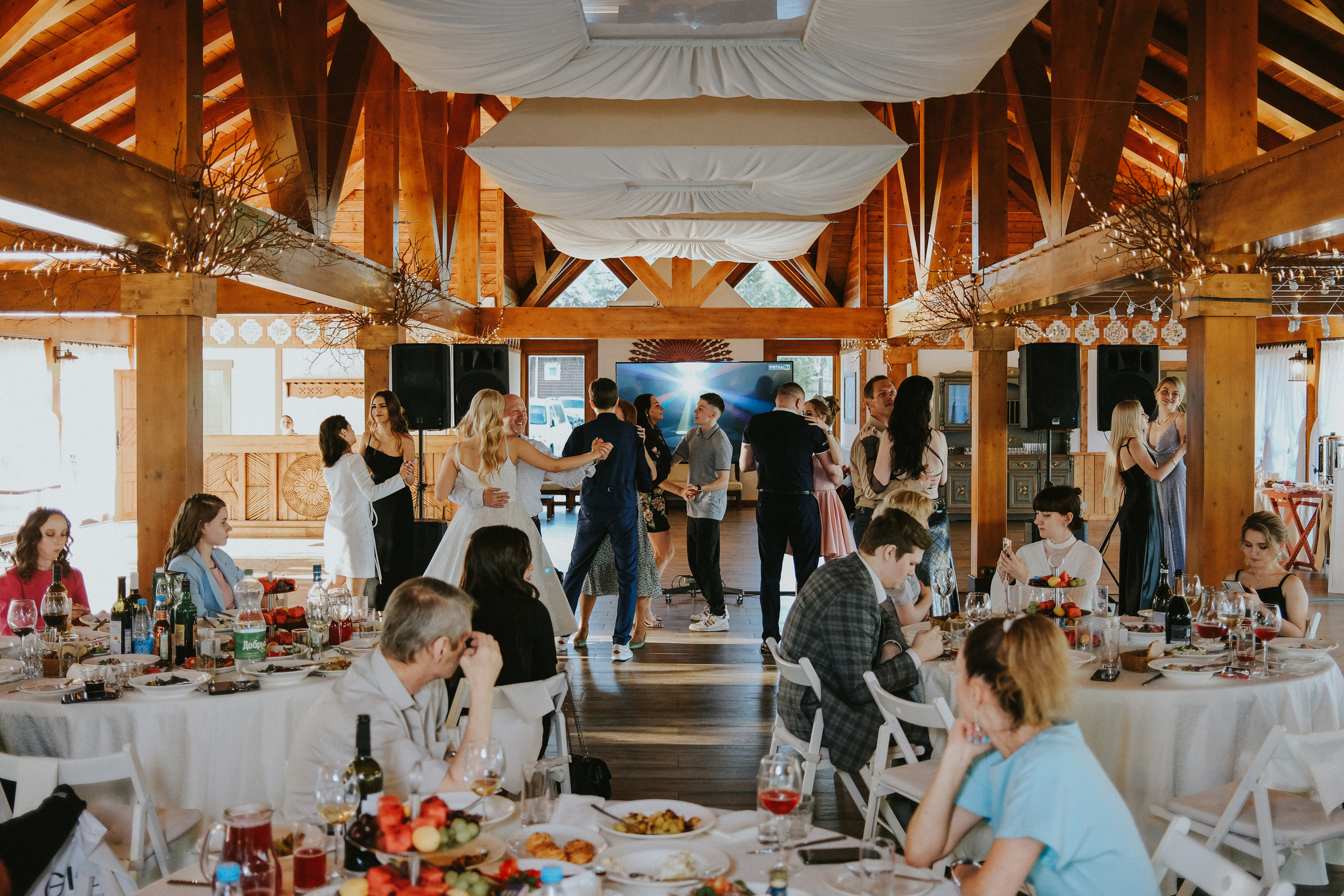 Выпускной 11 класс. Свадебный и репортажной фотограф Денис Ожигин в Краснодаре и Краснодарском крае