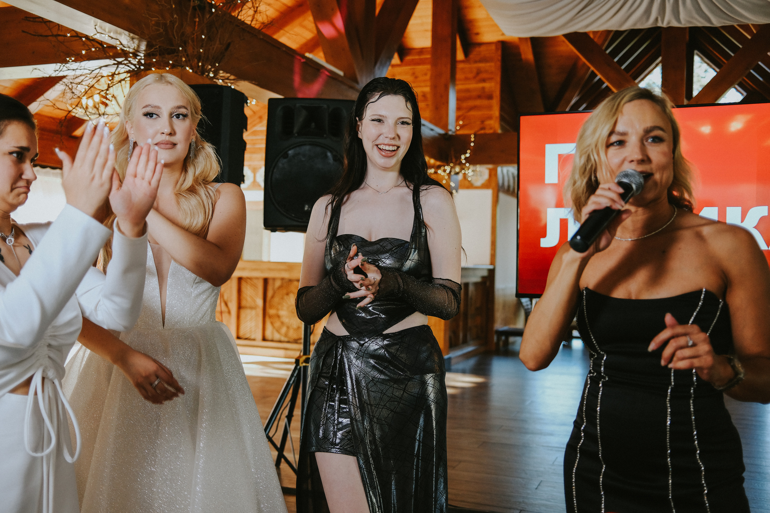 Выпускной 11 класс. Свадебный и репортажной фотограф Денис Ожигин в Краснодаре и Краснодарском крае