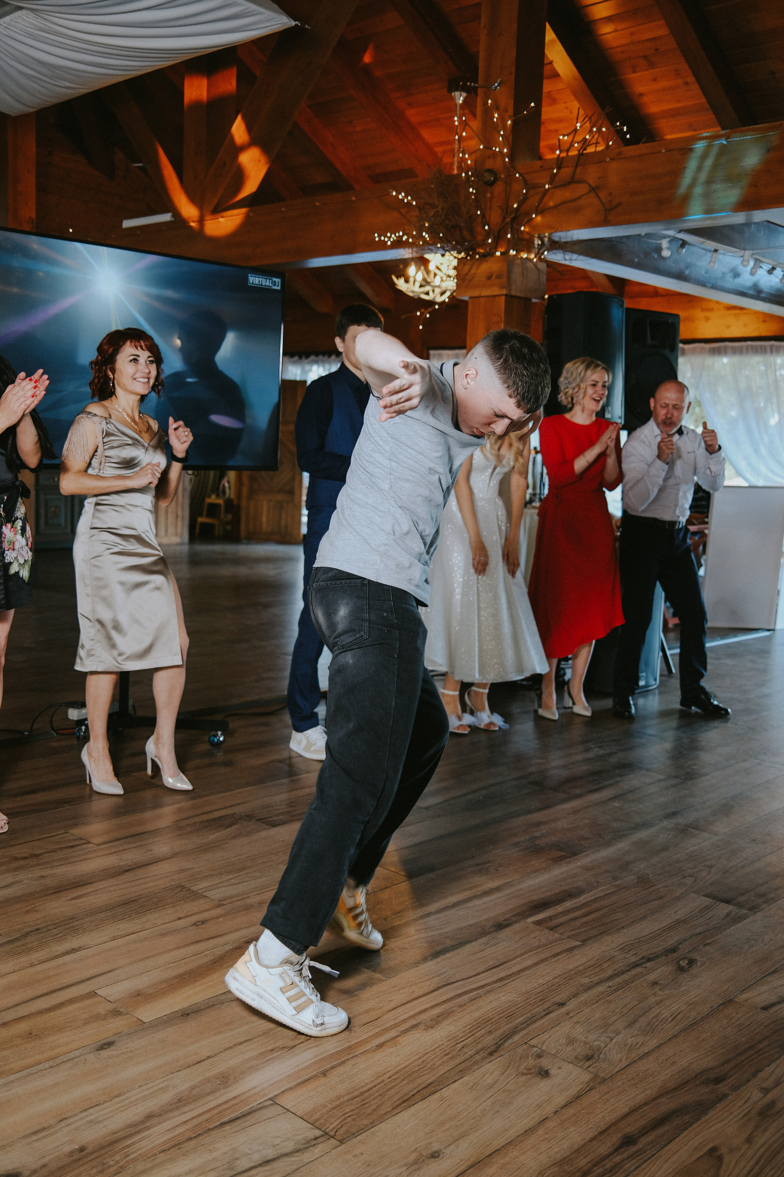 Выпускной 11 класс. Свадебный и репортажной фотограф Денис Ожигин в Краснодаре и Краснодарском крае