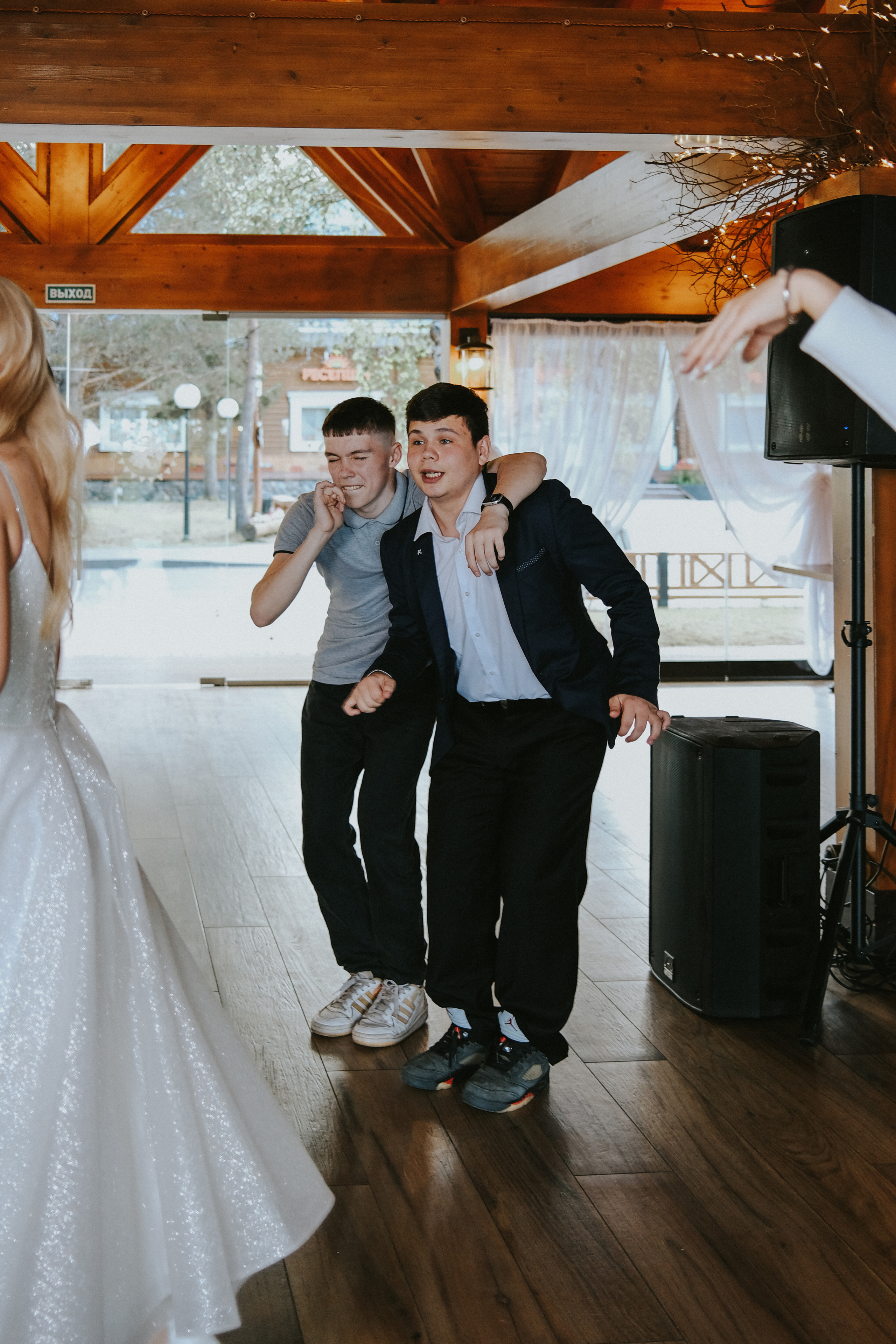 Выпускной 11 класс. Свадебный и репортажной фотограф Денис Ожигин в Краснодаре и Краснодарском крае