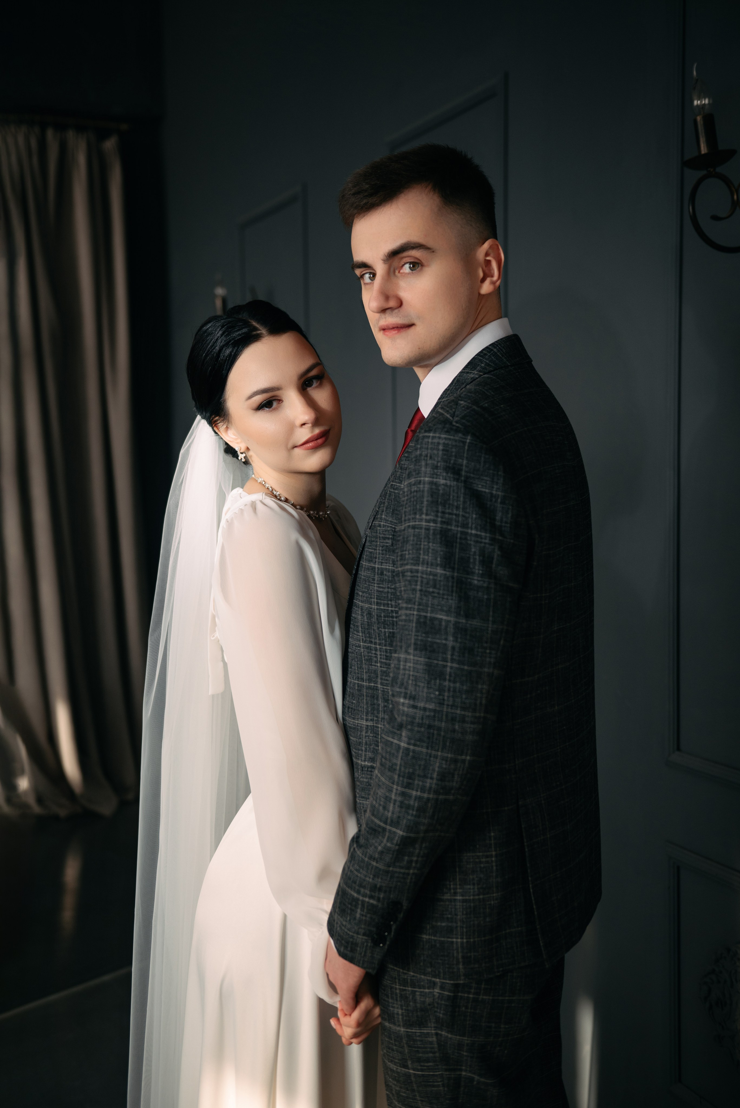 Свадебная фотосессия c дымом в фотостудии MAGIC г. Кемерово