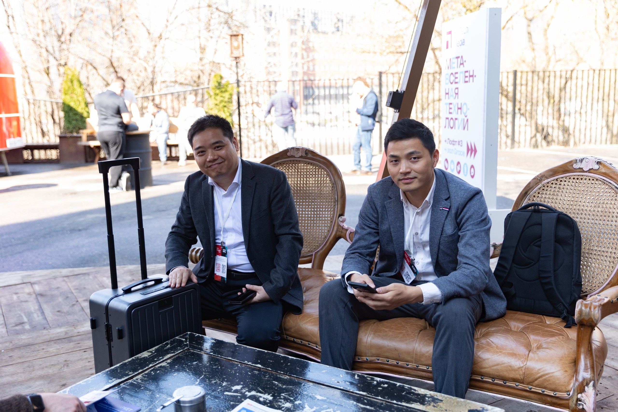 Hi-Tech Building 2025. Свадебный и семейный фотограф