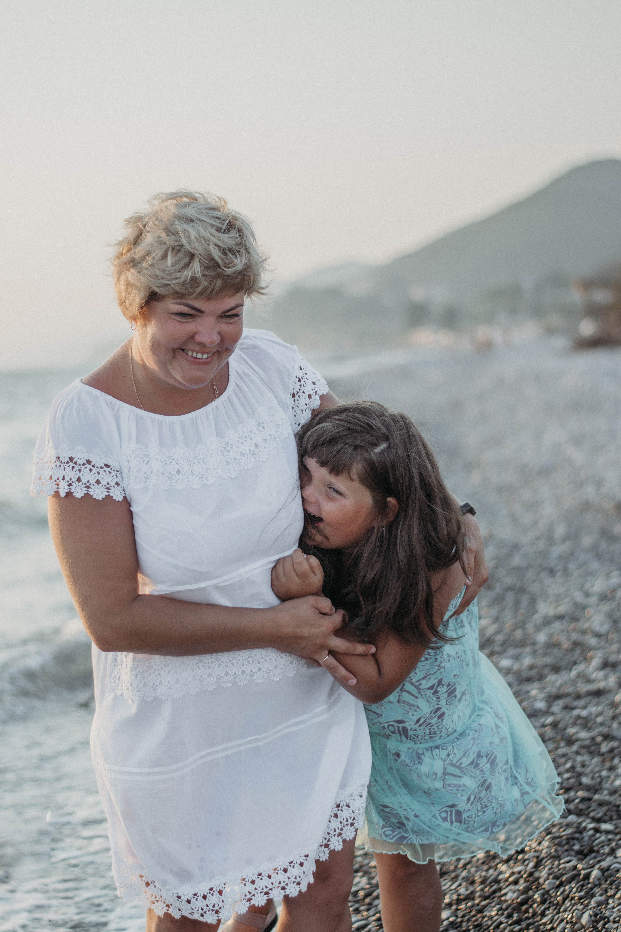 Семейная фотосессия на берегу моря. Фотограф в Сочи — Маргарита Поганова