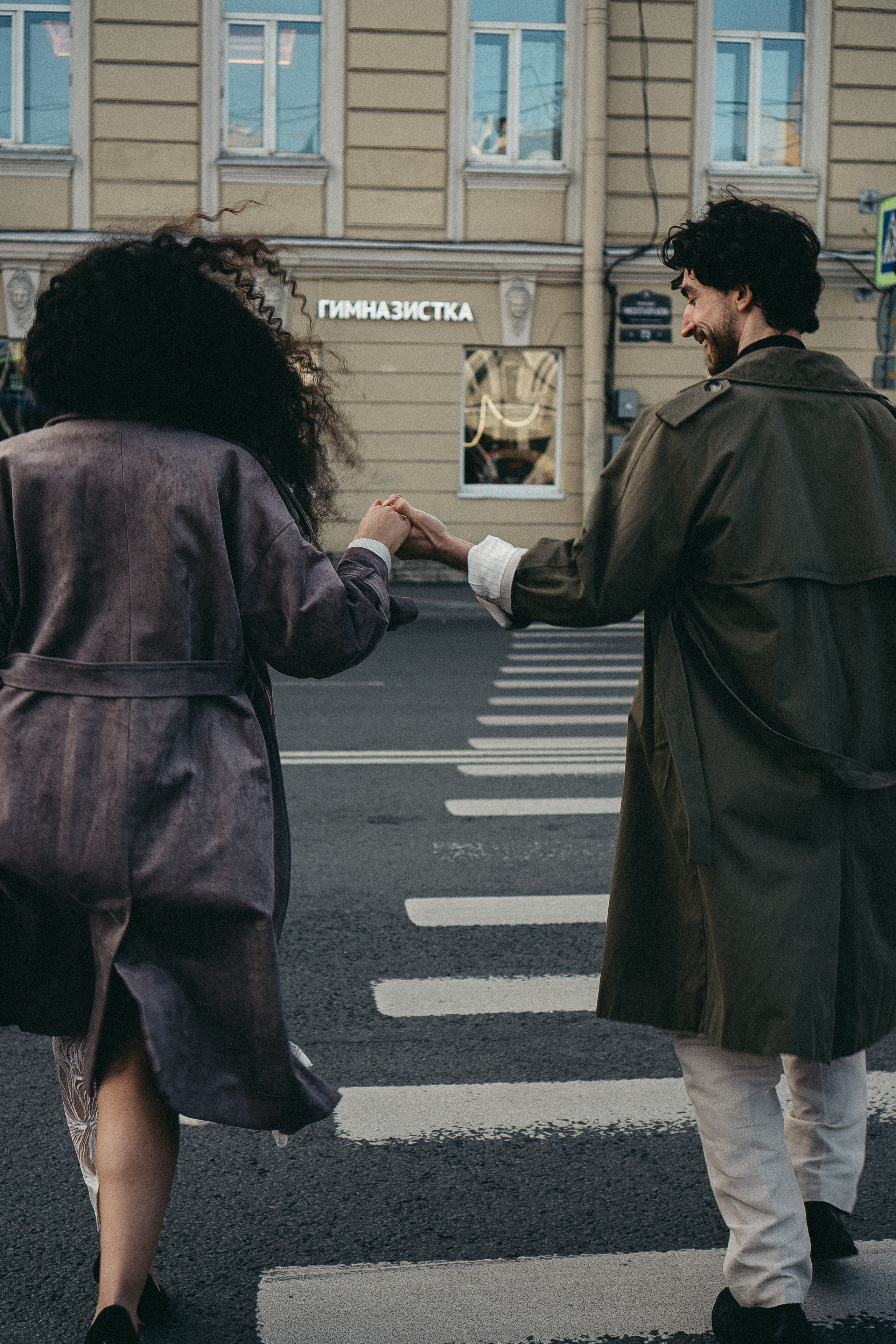 СВАДЕБНАЯ ПРОГУЛКА ПО ПЕТРОГРАДКЕ ВЕСНОЙ. СВАДЕБНАЯ ФОТОСЕССИИЯ НА ПЕТРОГРАДКЕ. Профессиональный фотограф, Санкт-Петербург — Виктория Богомолова