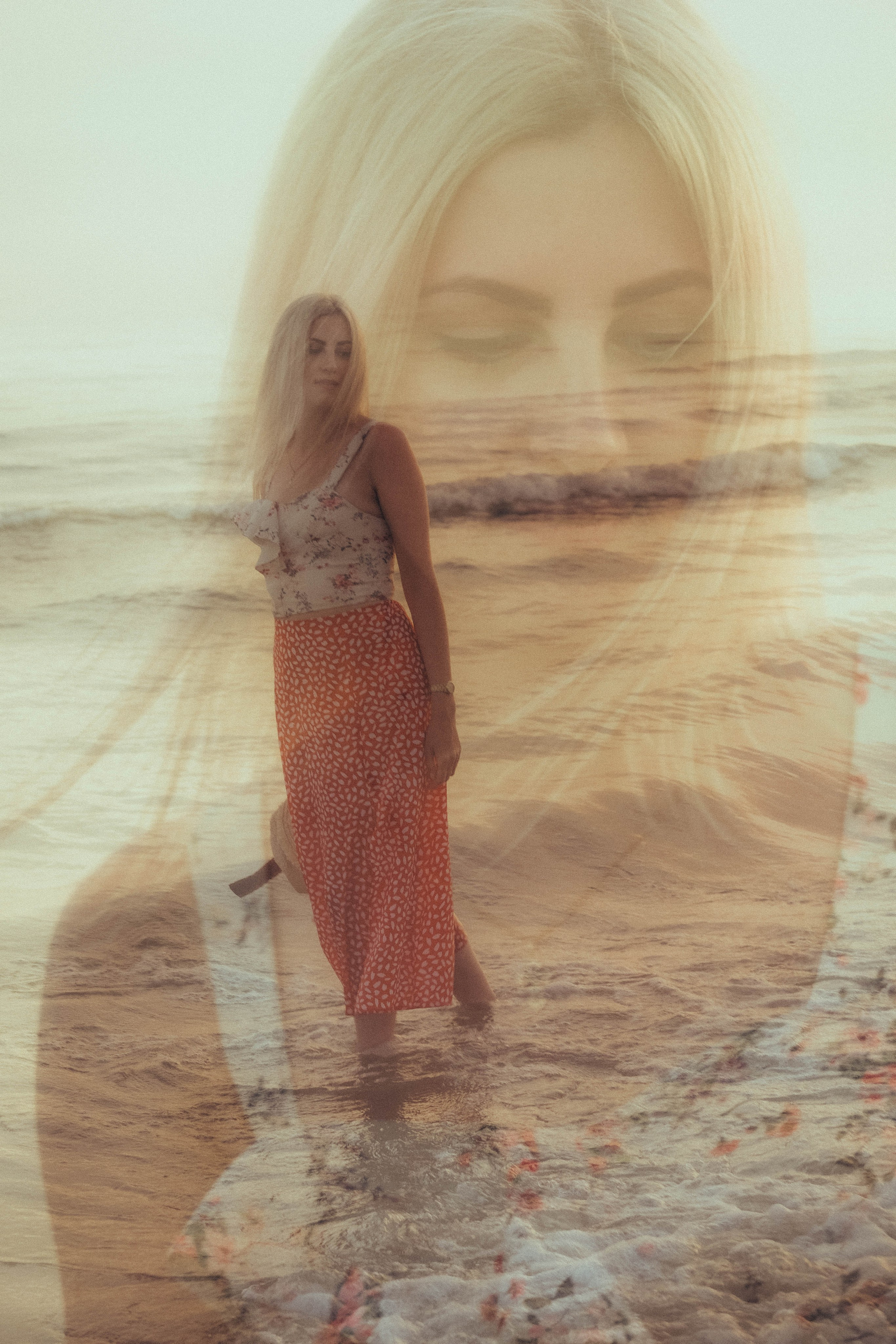 Июльский вечер на берегу черного моря. Профессиональный фотограф, Санкт-Петербург — Виктория Богомолова