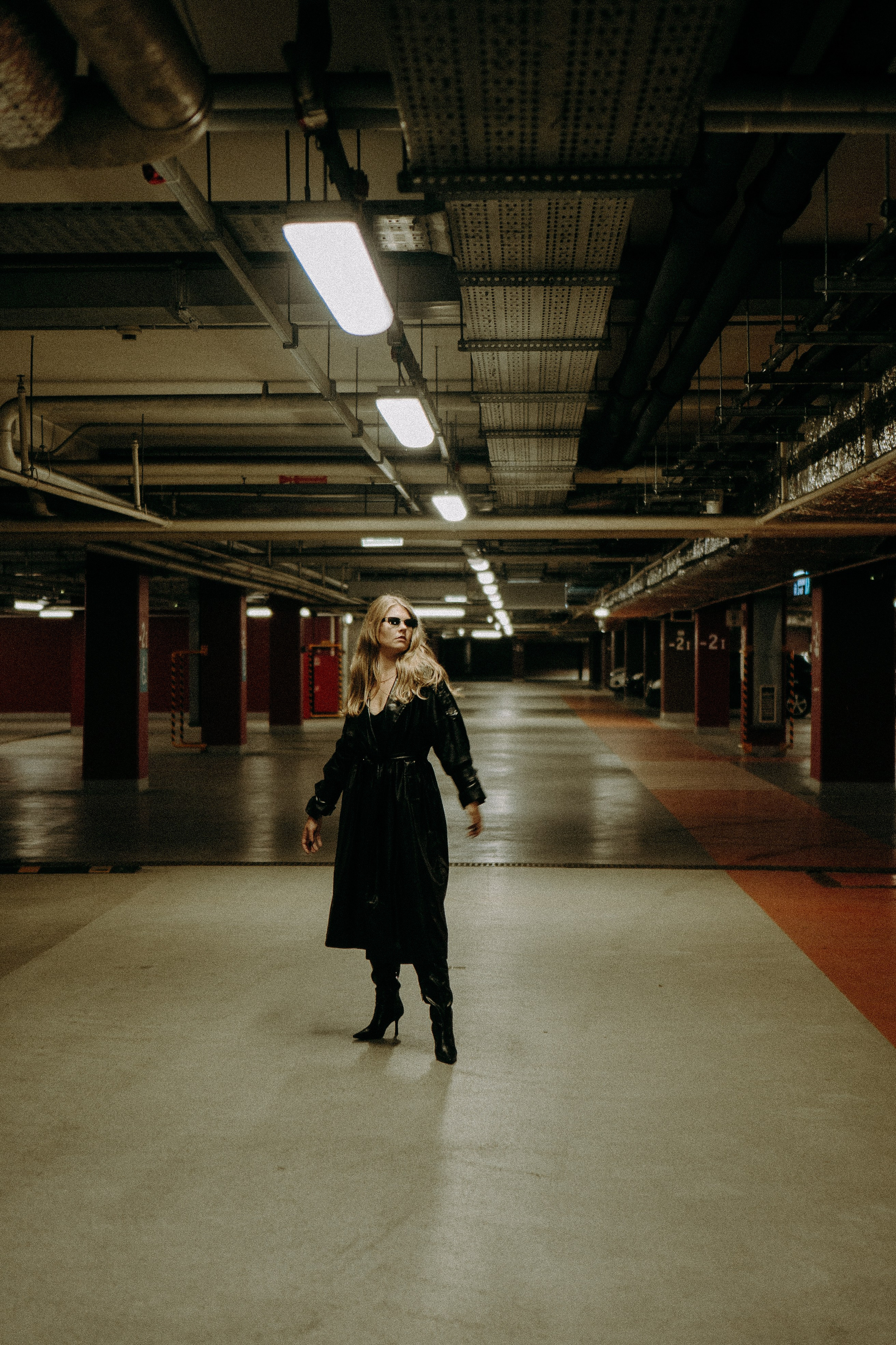 НА ПАРКОВКЕ. Профессиональный фотограф, Санкт-Петербург — Виктория Богомолова