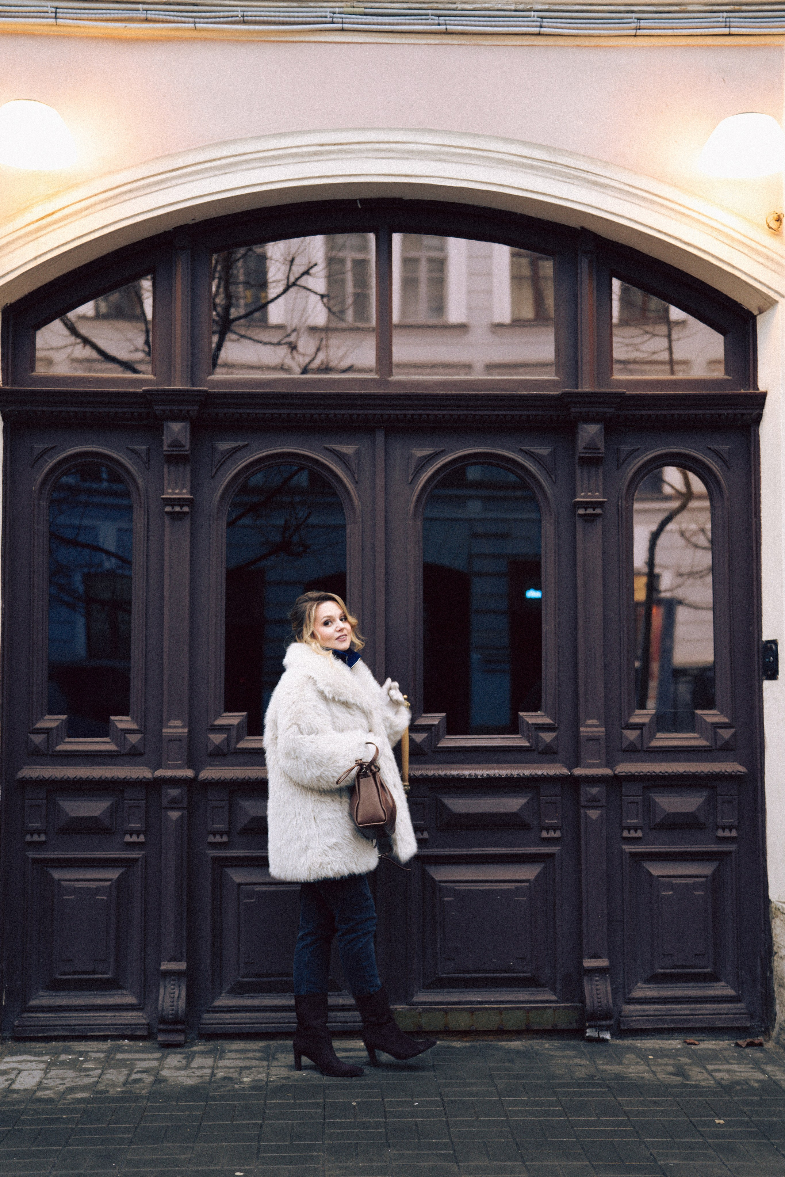 НОВОГОДНЯЯ ФОТОСЕСИИЯ В СТУДИИ ДЛЯ ДЕВУШКИ И ПРОГУЛКА ПО ЧЕРНЫШЕВСКОЙ. Профессиональный фотограф, Санкт-Петербург — Виктория Богомолова