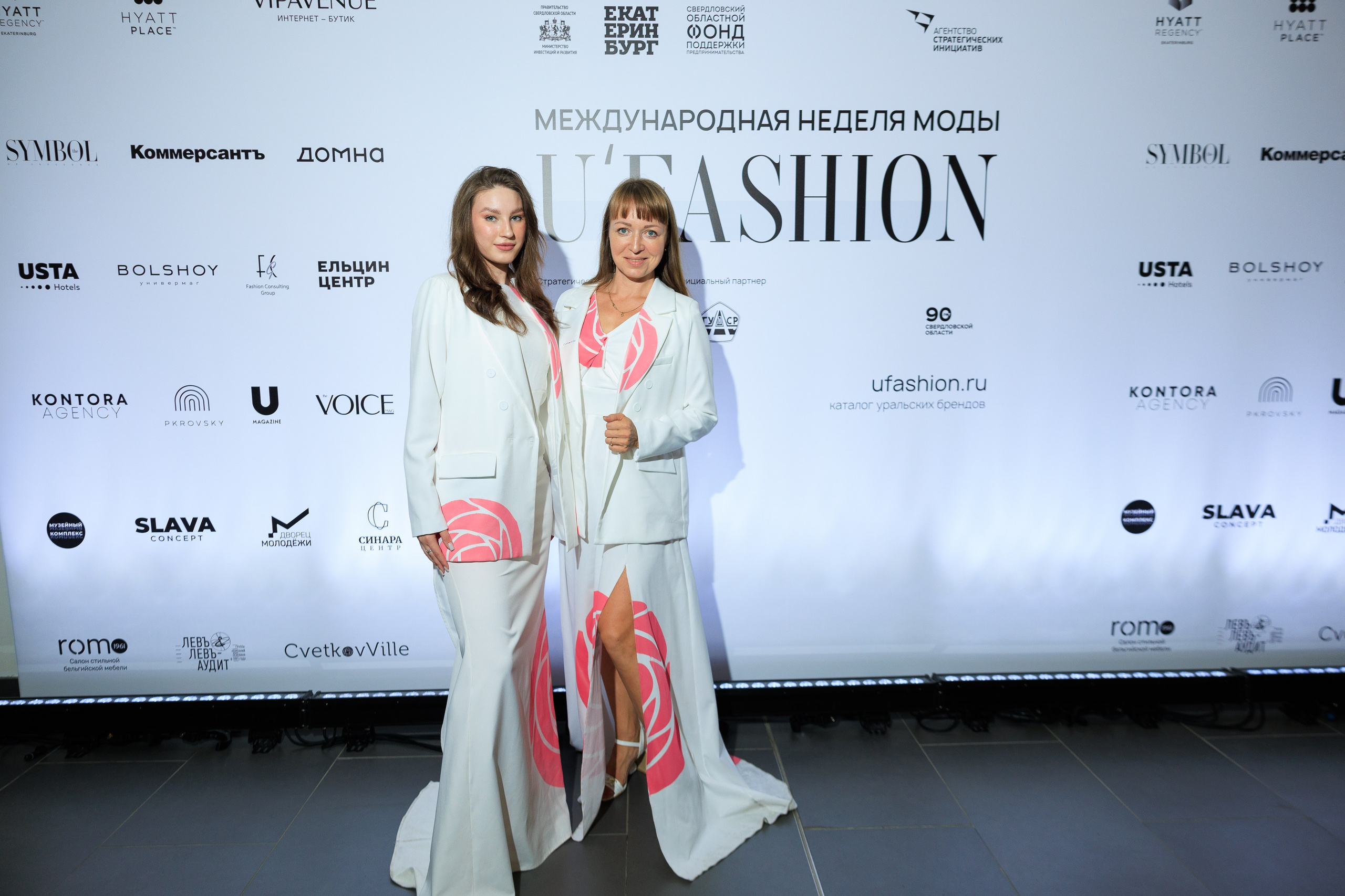 Фотограф для модного показа. Контент для бизнеса в Екатеринбурге Полдень Медиа