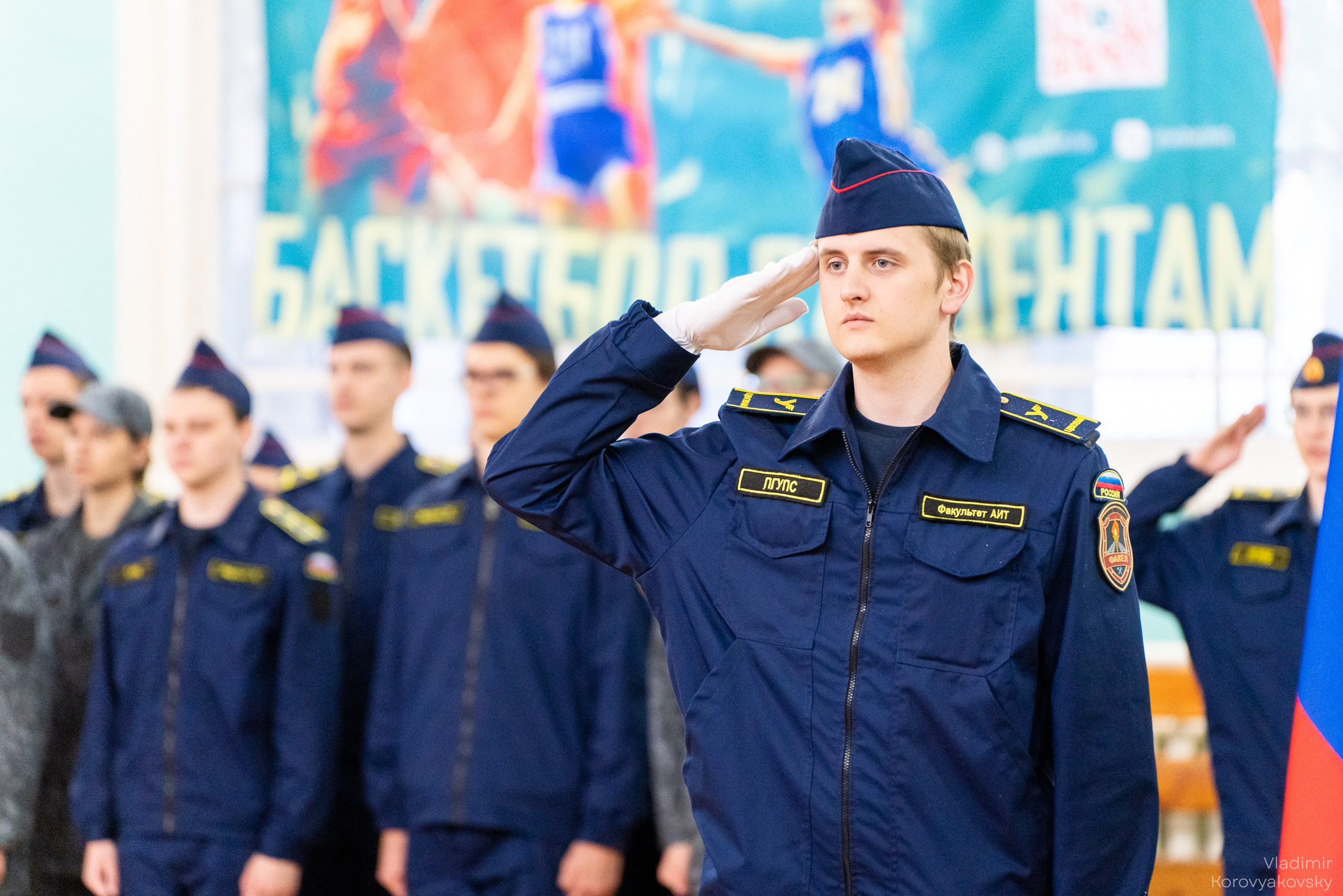 Торжественное закрытие курса военной подготовки. Фотограф Владимир Коровяковский