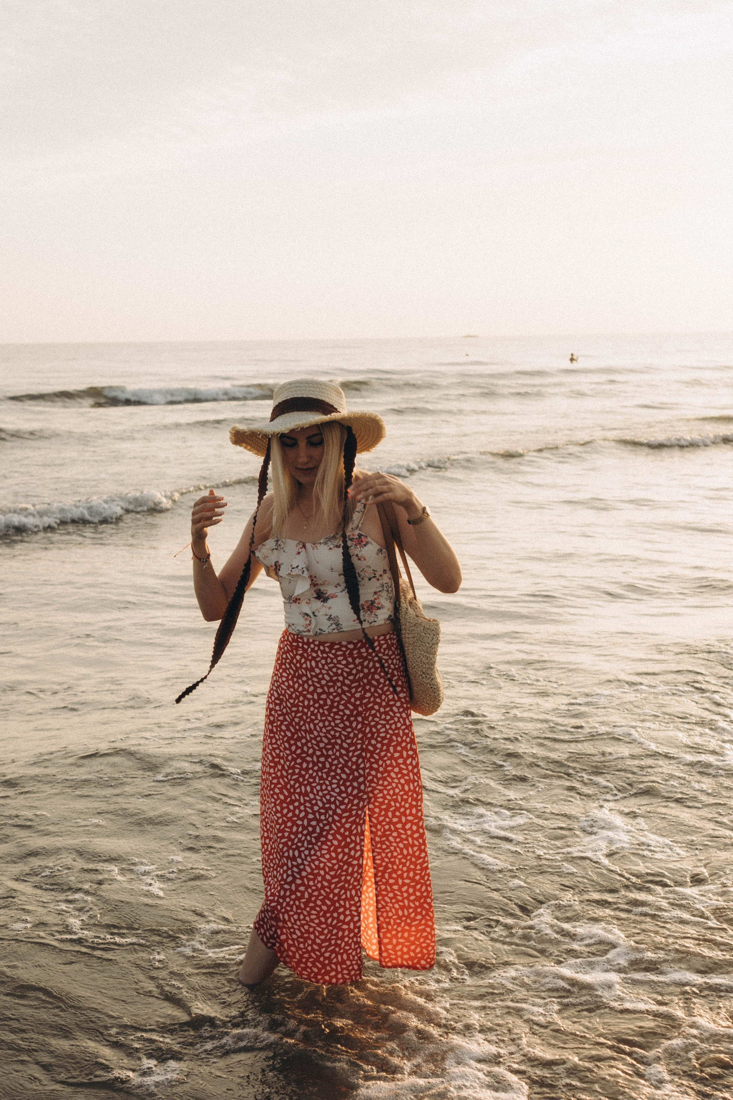Июльский вечер на берегу черного моря. Профессиональный фотограф, Санкт-Петербург — Виктория Богомолова