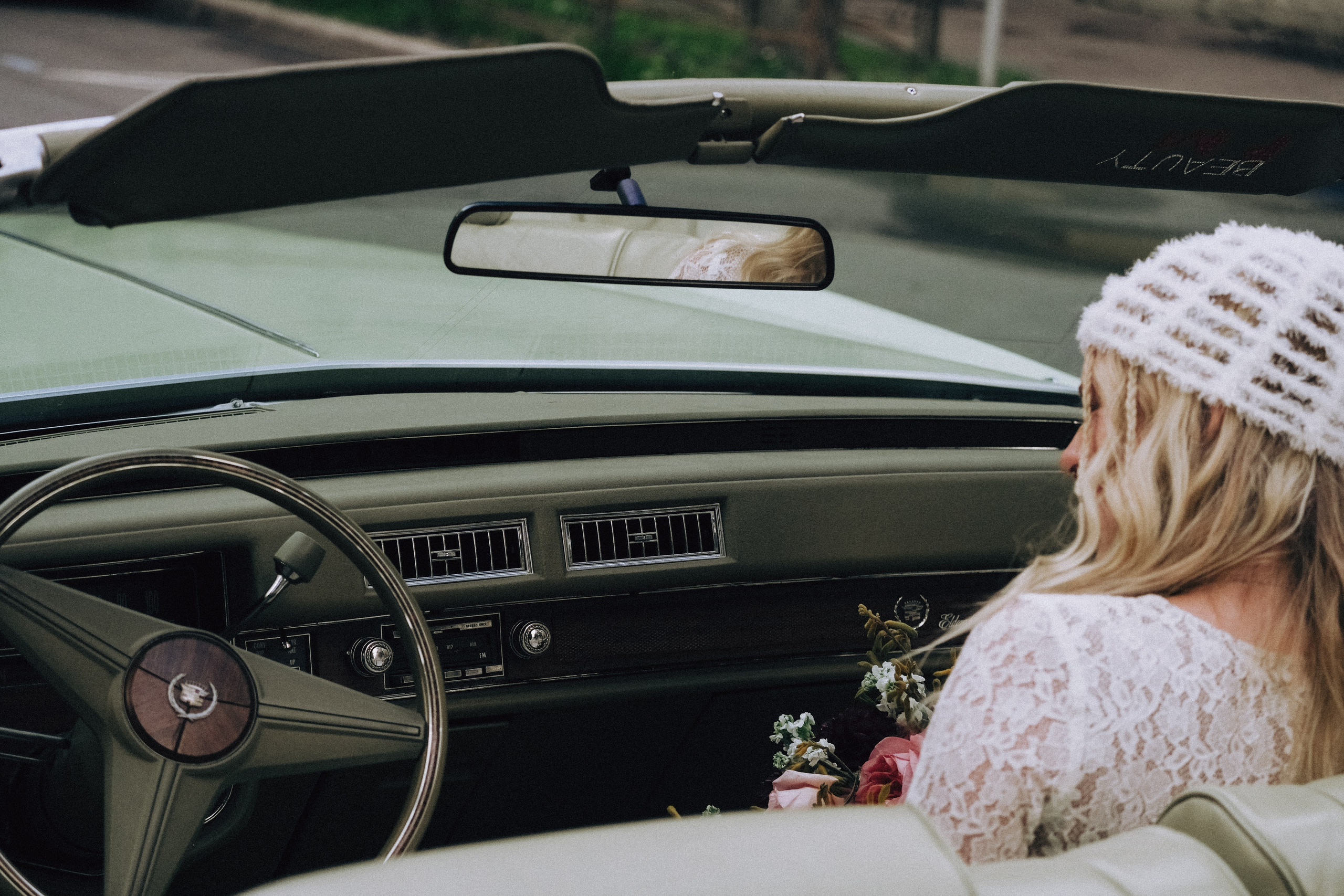 СВАДЕБНАЯ СЬЕМКА С КАБРИОЛЕТОМ В САНТК-ПЕТЕРБУРГЕ НА ПЕТРОГРАДКЕ В ОТЕЛЕ ПАНОРАМИКА. Профессиональный фотограф, Санкт-Петербург — Виктория Богомолова