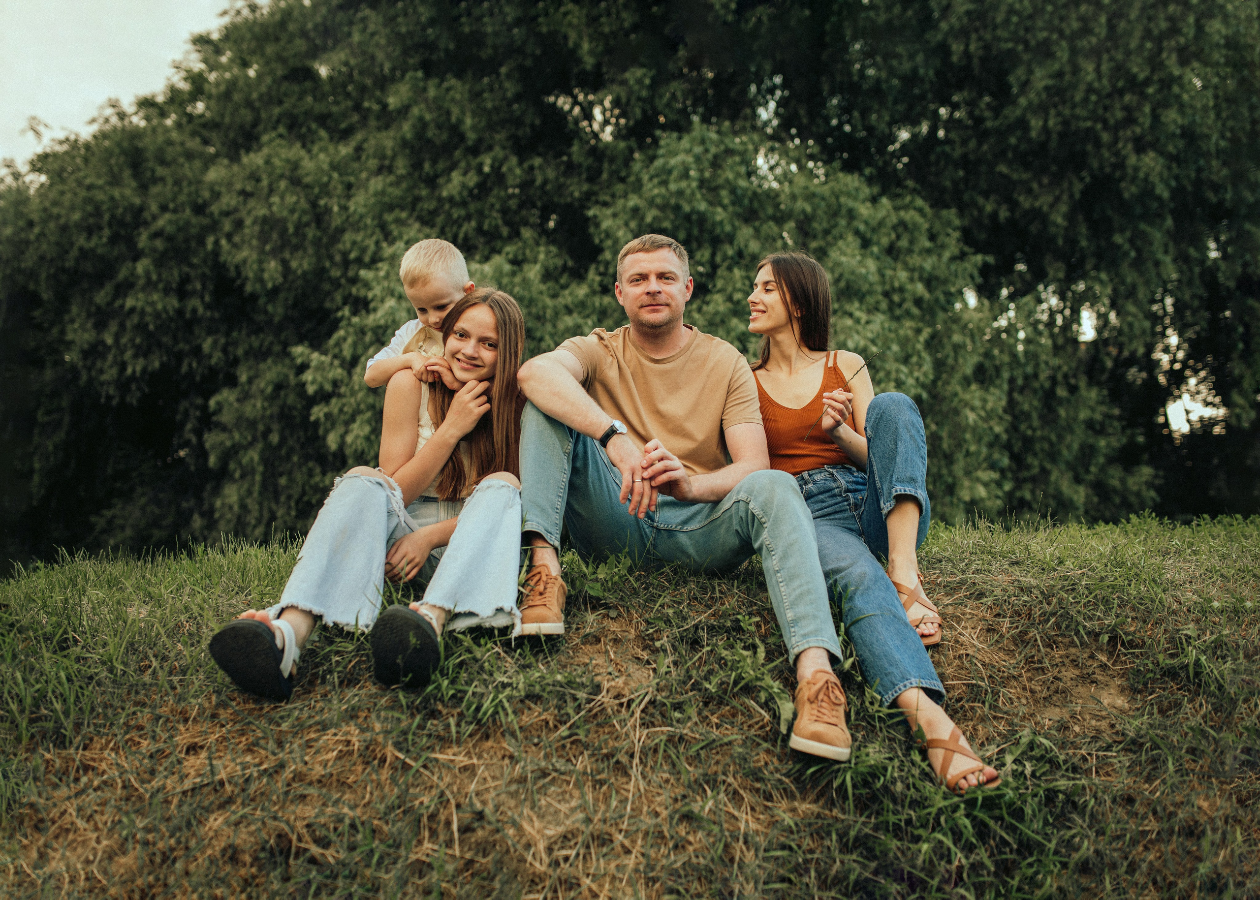 Полина, Сергей, Георгий, Эвелина. Семейный фотограф В Москве Александра Дейкун