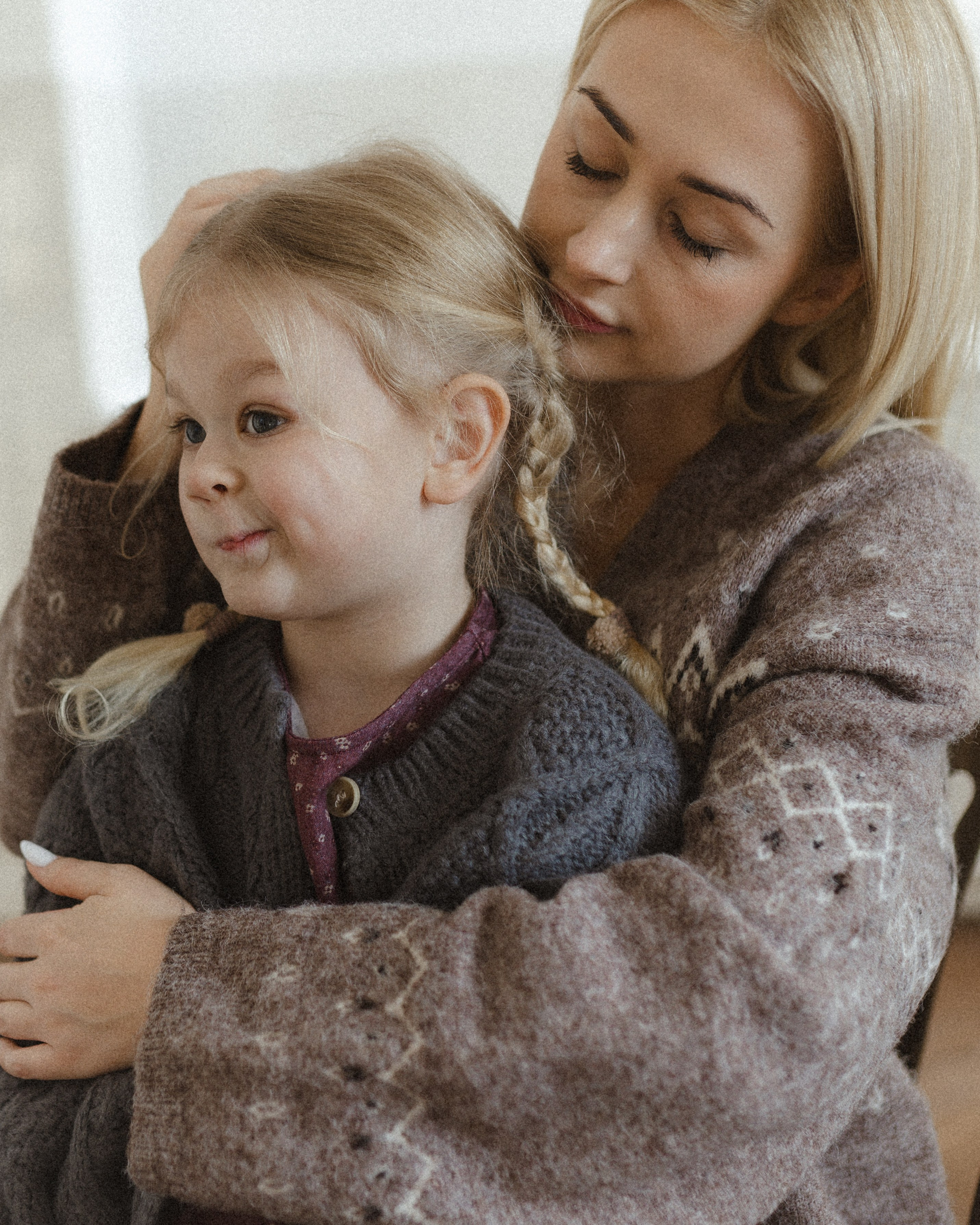 Лера Мира и клубничное варенье. Семейный фотограф в Москве Алина Савченко