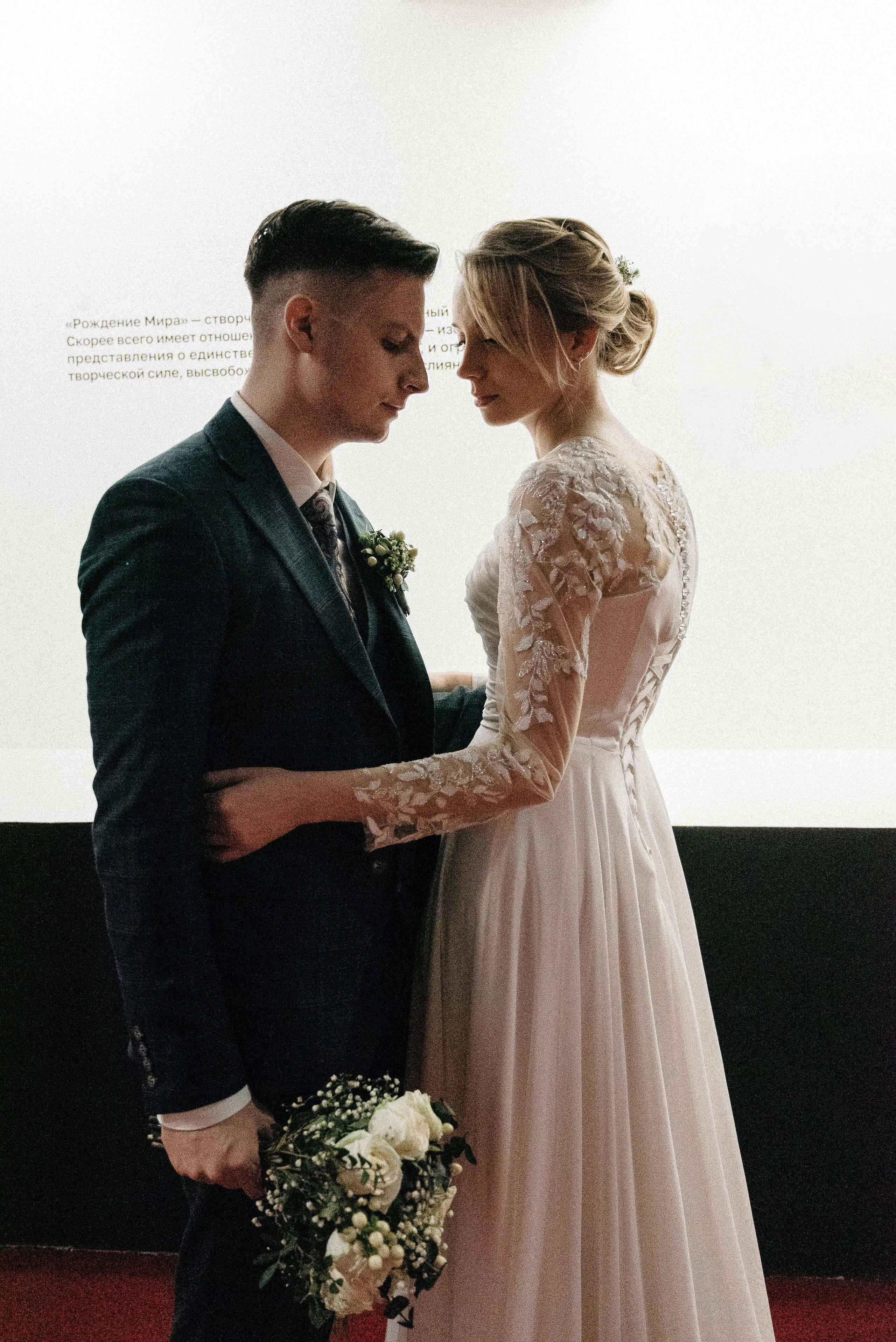 Артем и Галя. Тамара Власова