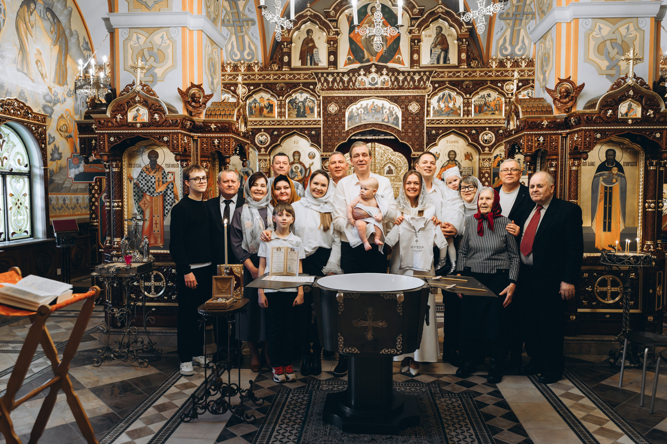 Крещение Фёдора (Храм Всех Святых) криптовый. Семейный фотограф в Минске Дарья Дреко