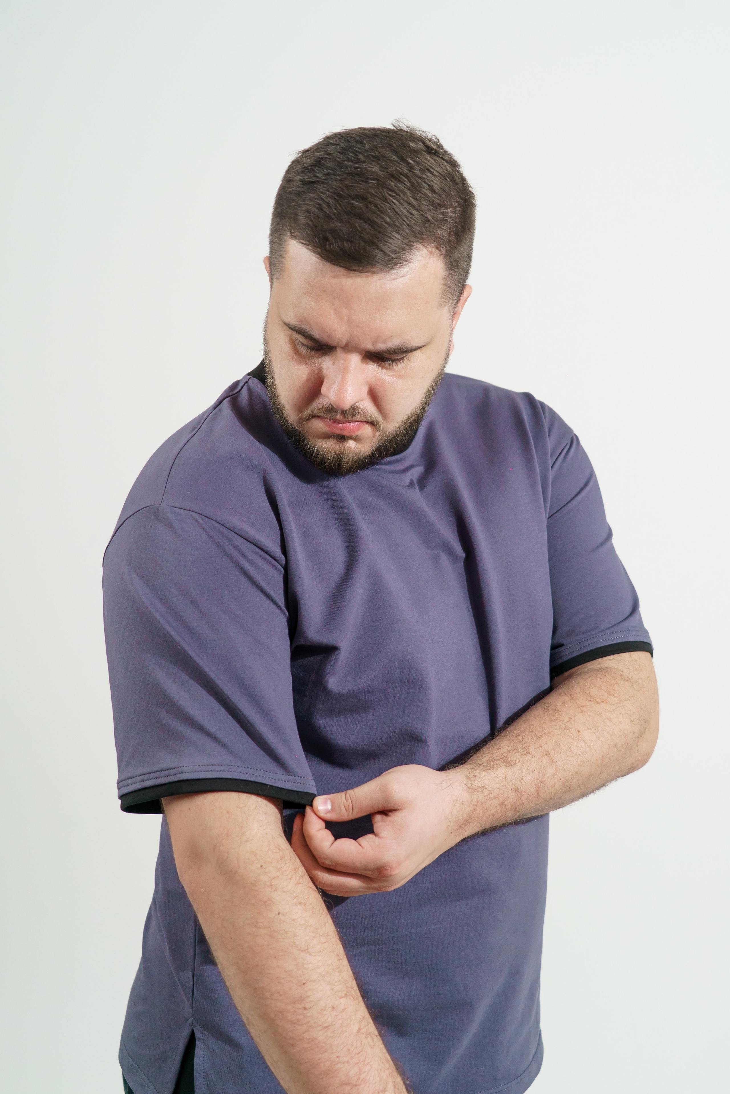 Предметная фотосъемка одежды для Wildberries и Ozon — бренды Краснодара. Фото и видеосъемка одежды для маркетплейсов Ozon, Wildberries. Шедевры для Вас! Фотограф и Видеограф в Краснодаре Пахиев Руслан