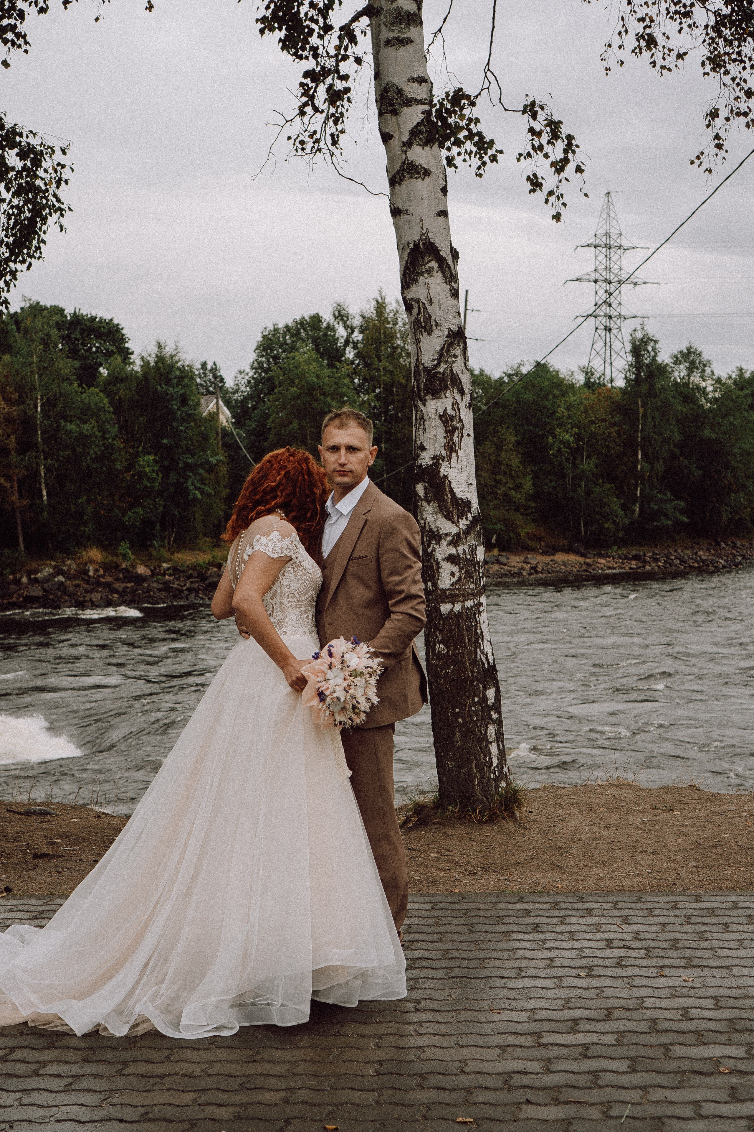 СВАДЕБНАЯ ФОТОСЕССИИЯ ПАРЫ В ГОРОДЕ ПРИОЗЕРСК В СОСНОВОМ ЛЕСУ И С ПИКАПОМ. Профессиональный фотограф, Санкт-Петербург — Виктория Богомолова
