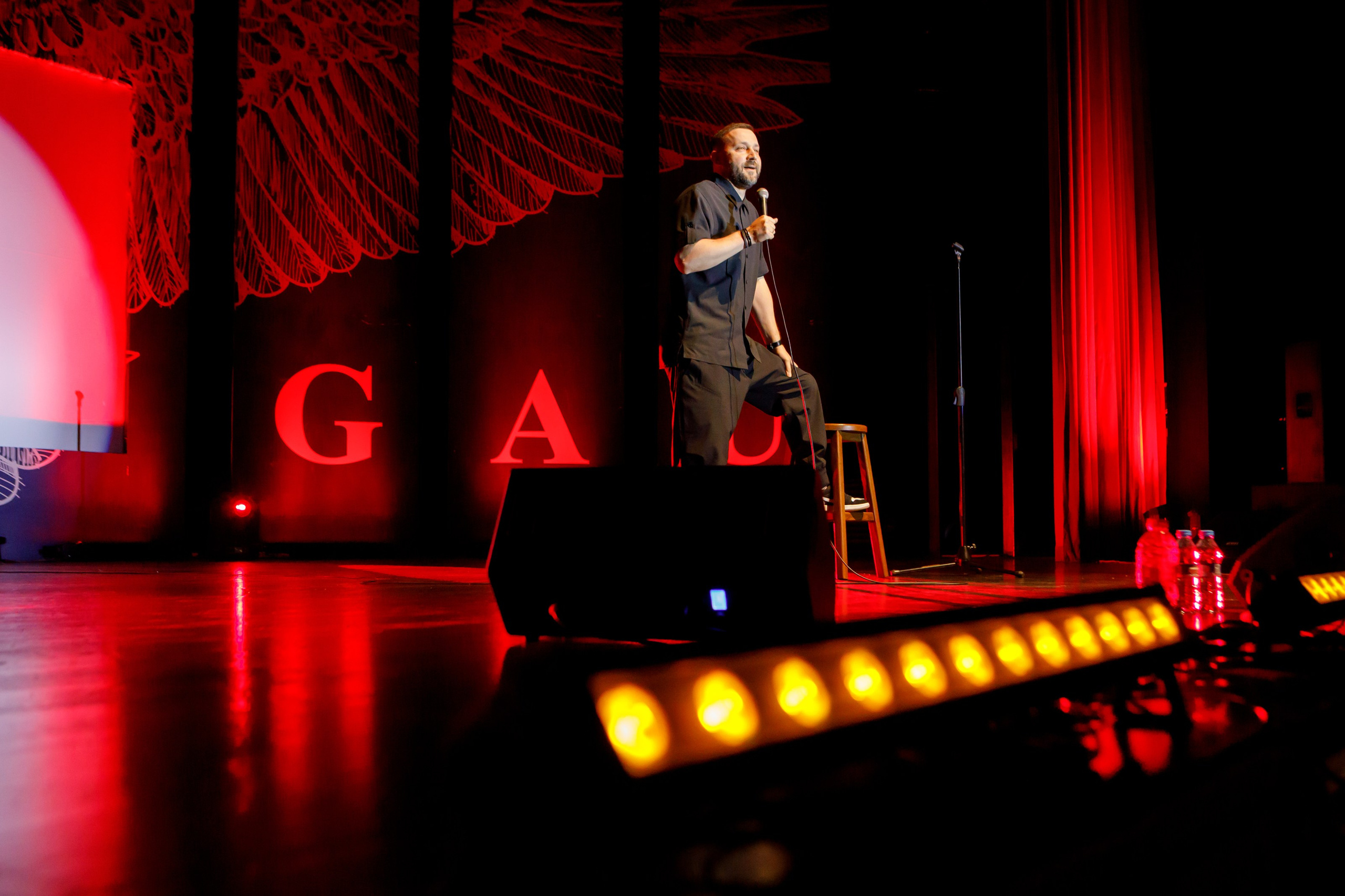 Stand Up. Photographer in Batumi, Georgia Pavel Sharnikov