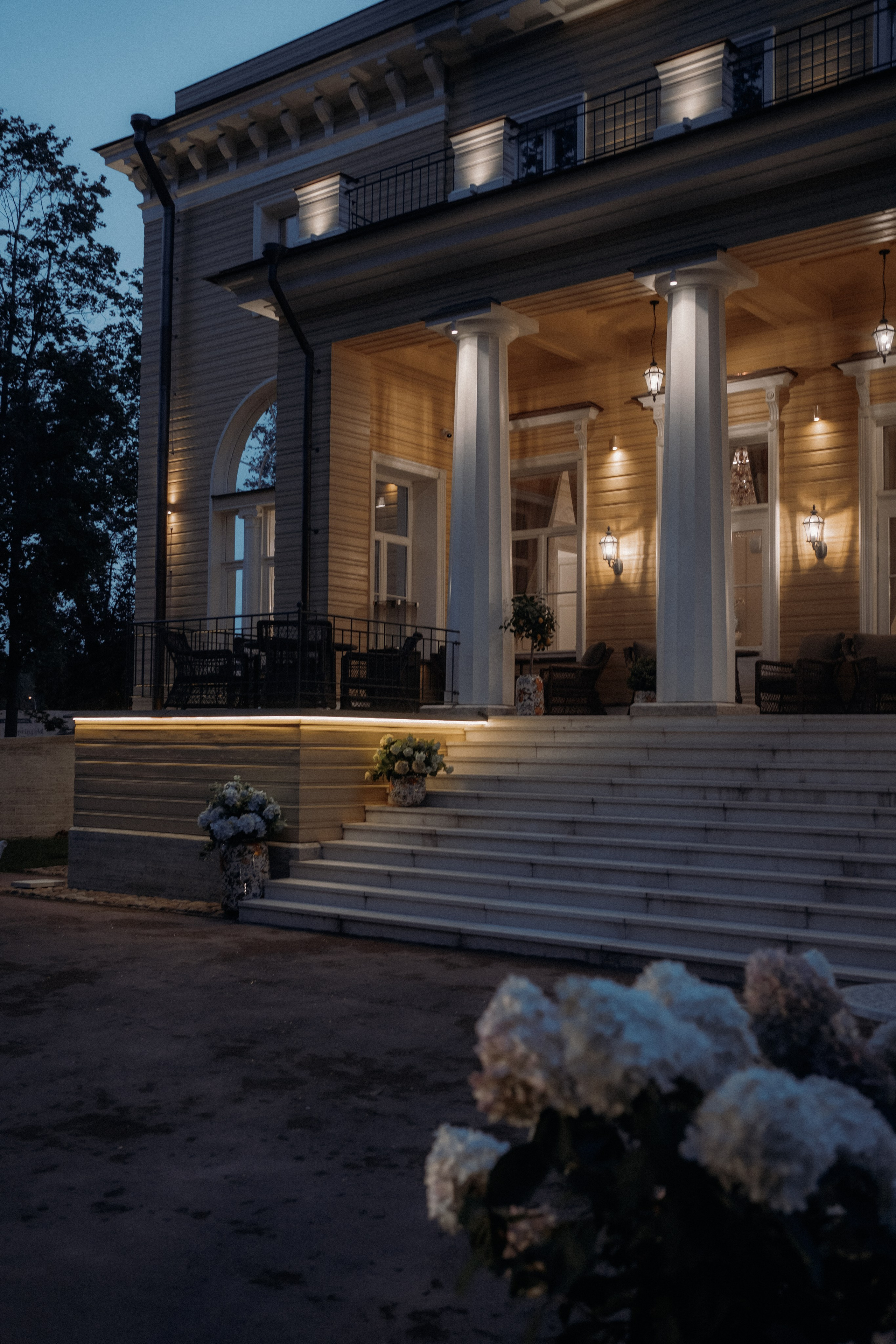 Villa wedding 25. Mayskaya photography