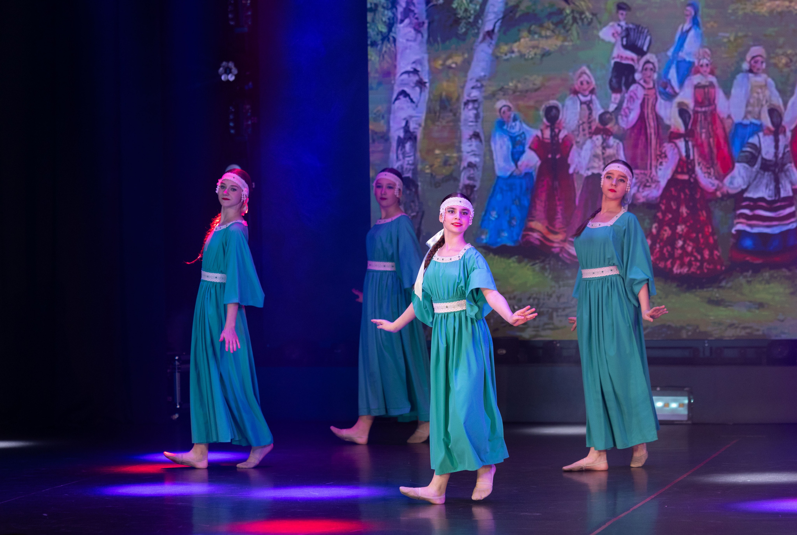 Дк Воровского отчетный концерт. Семейный и детский фотограф Анна Петракова