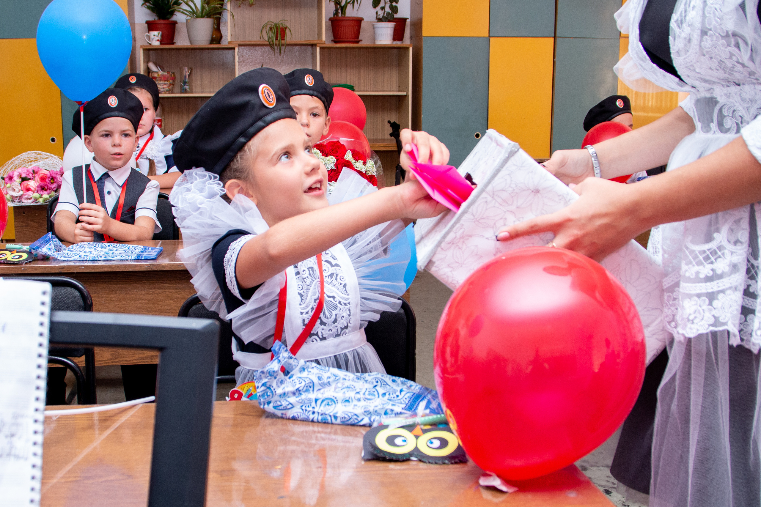 1 сентября СШ № 10 п. Радуга. Главная