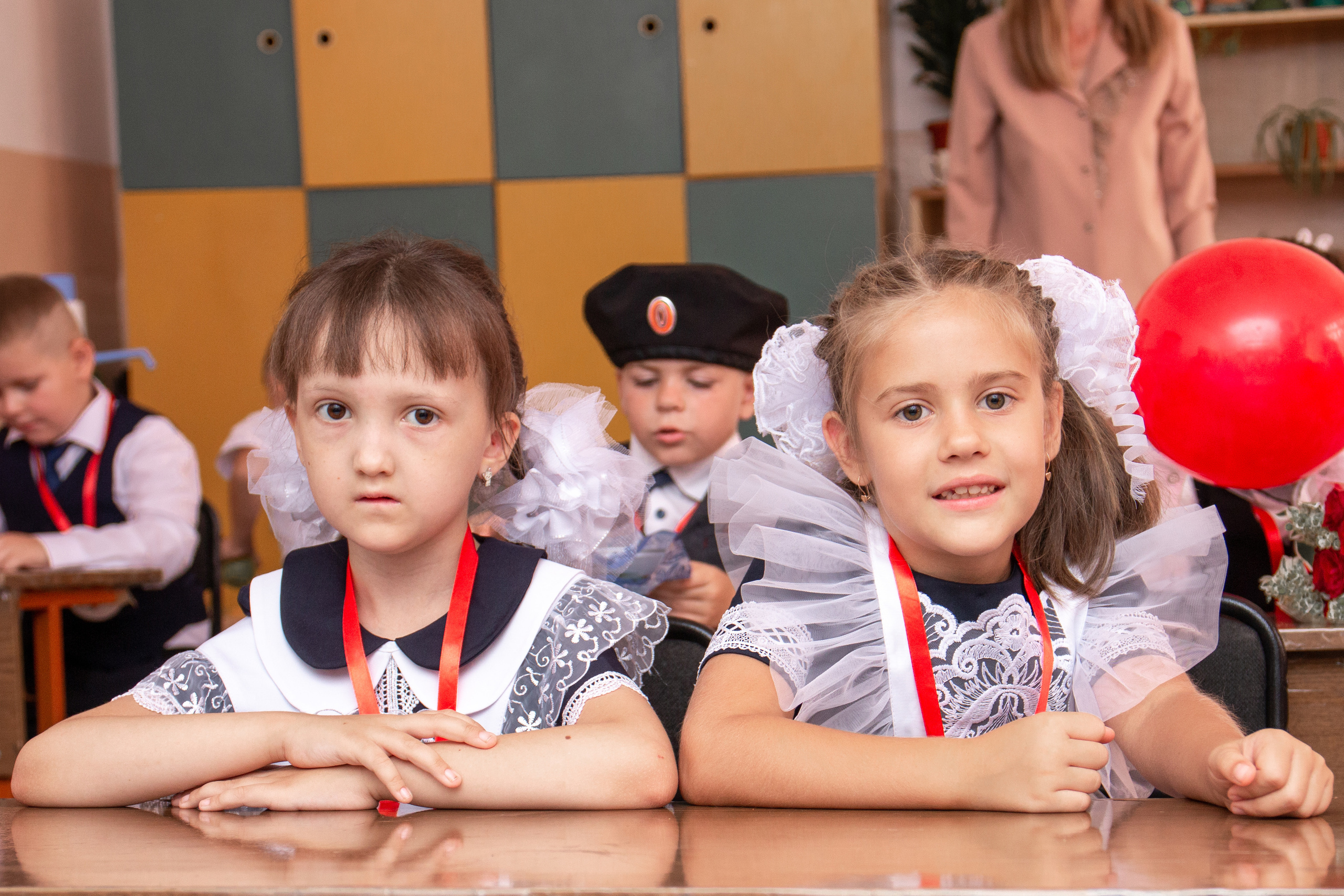 1 сентября СШ № 10 п. Радуга. Главная