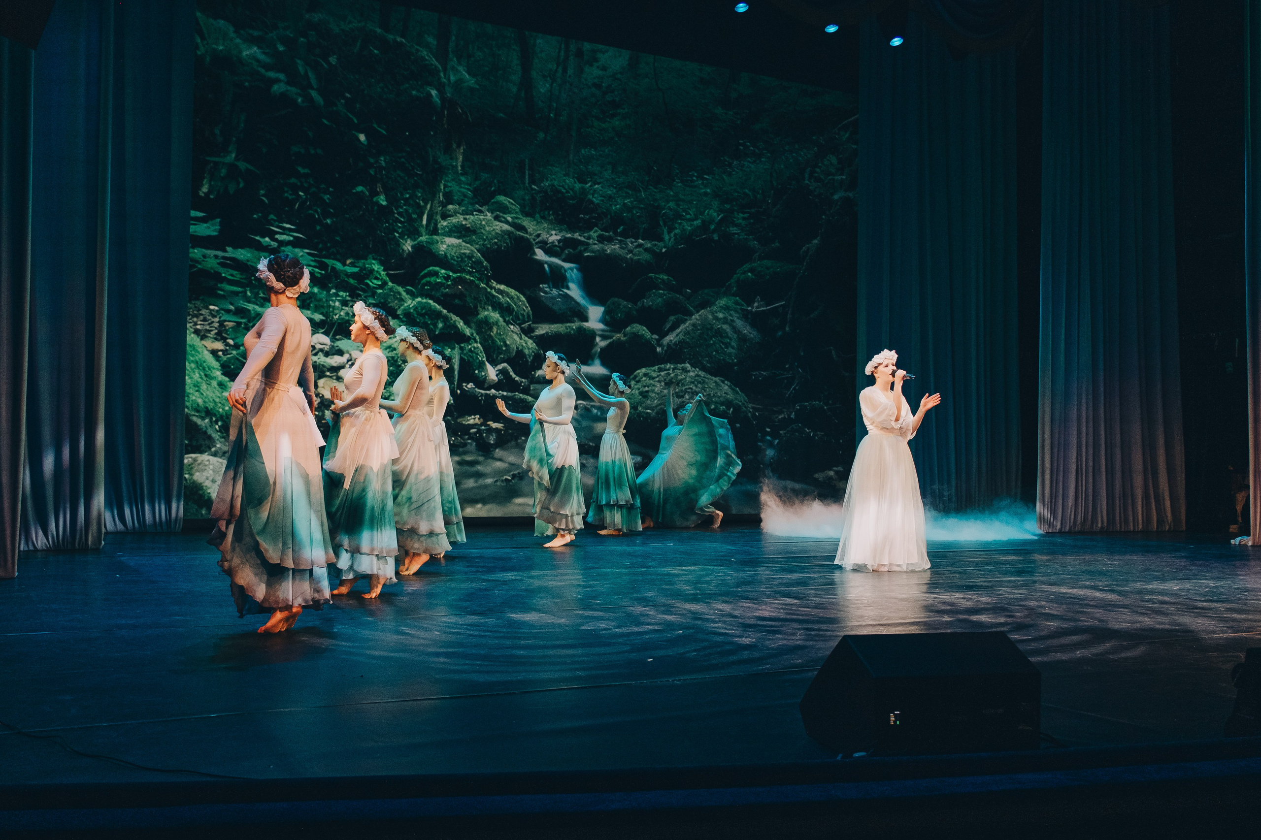 Танцевальный концерт. Фотограф в Иркутске Анна Мирошникова