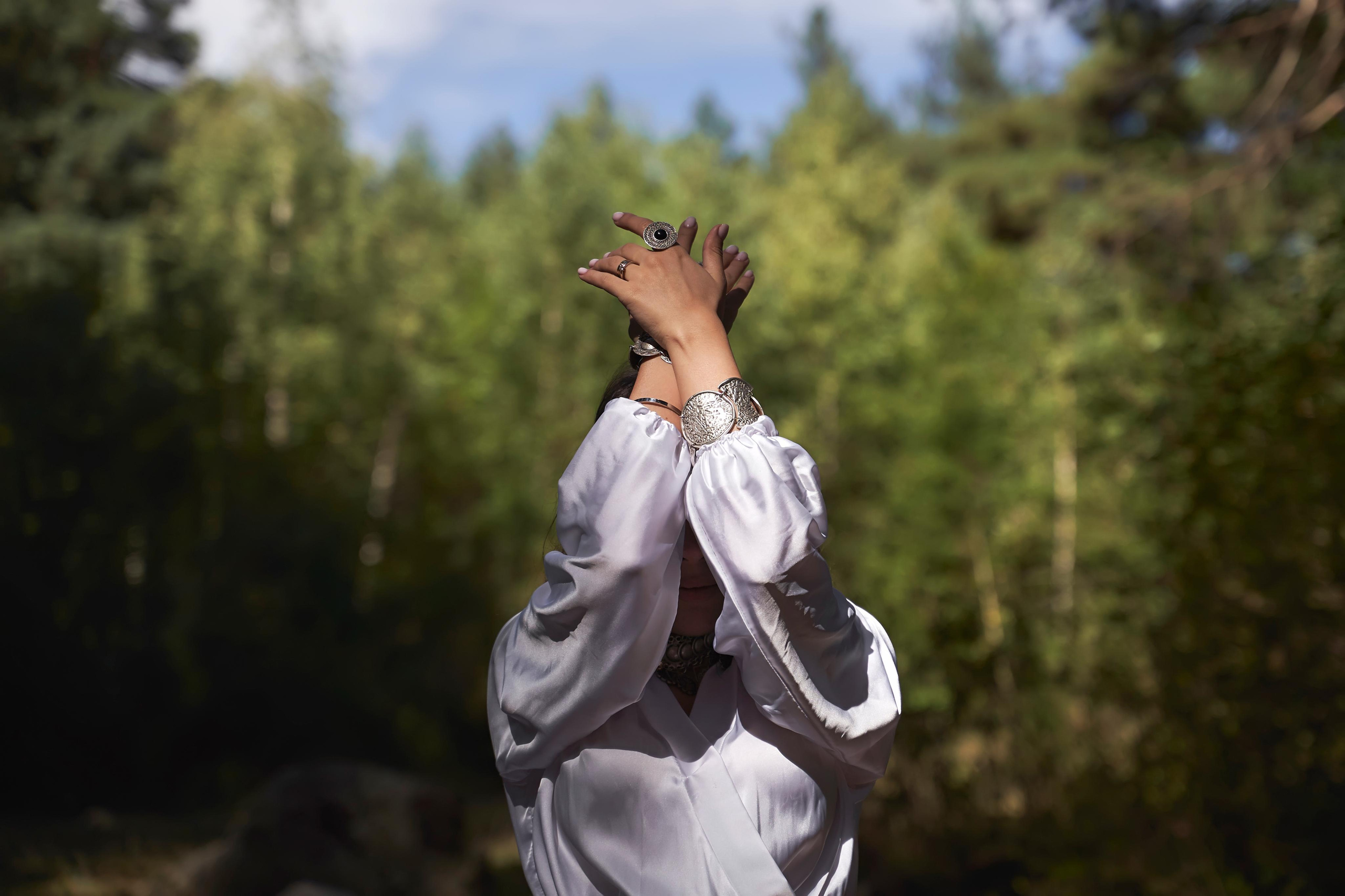 Love Story в Домбае глазами TWINS STUDIO. ТВИНС СТУДИО — лучшие свадебные фотографы и видеографы в Краснодаре