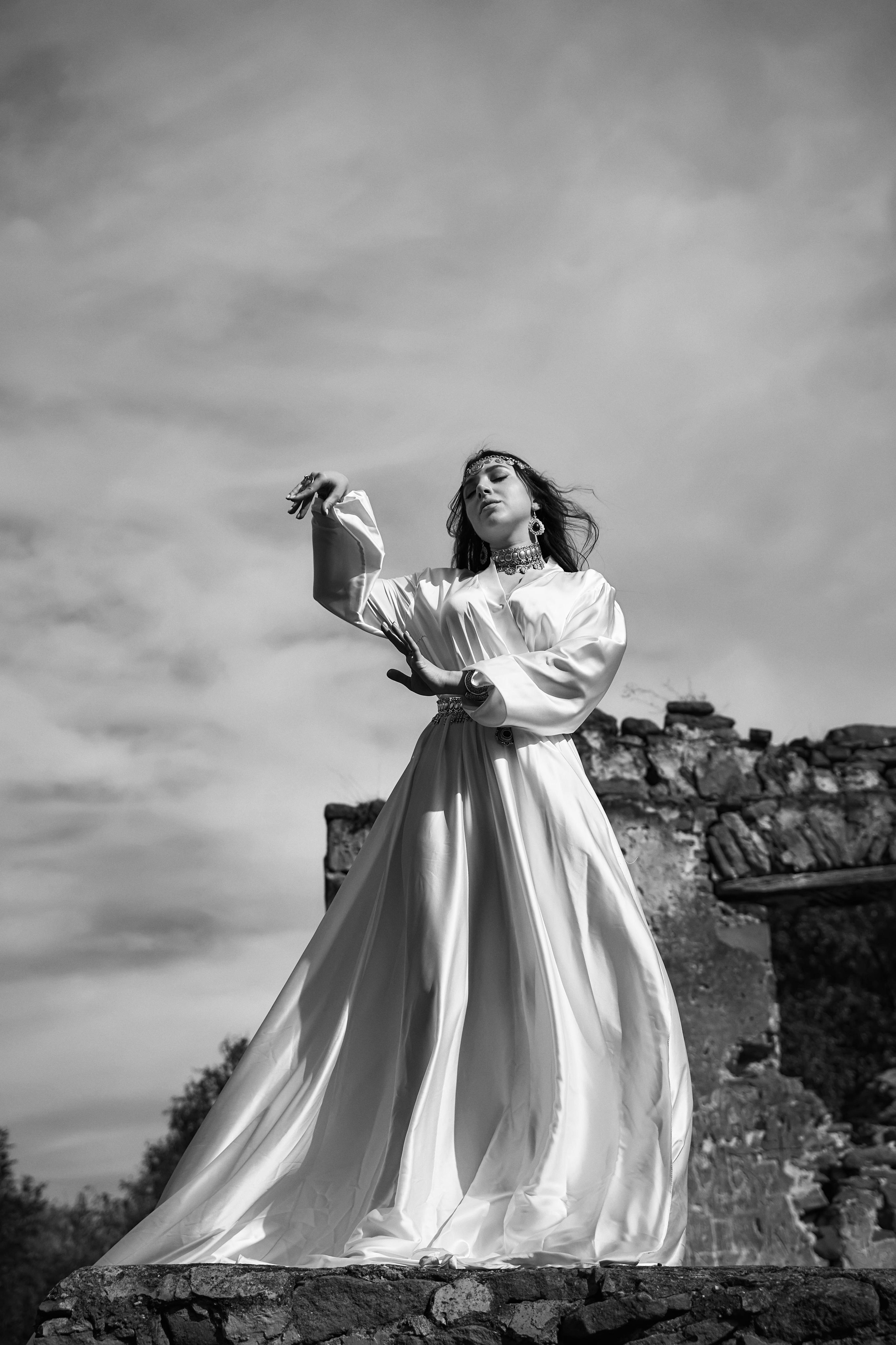 Love Story в Домбае глазами TWINS STUDIO. ТВИНС СТУДИО — лучшие свадебные фотографы и видеографы в Краснодаре