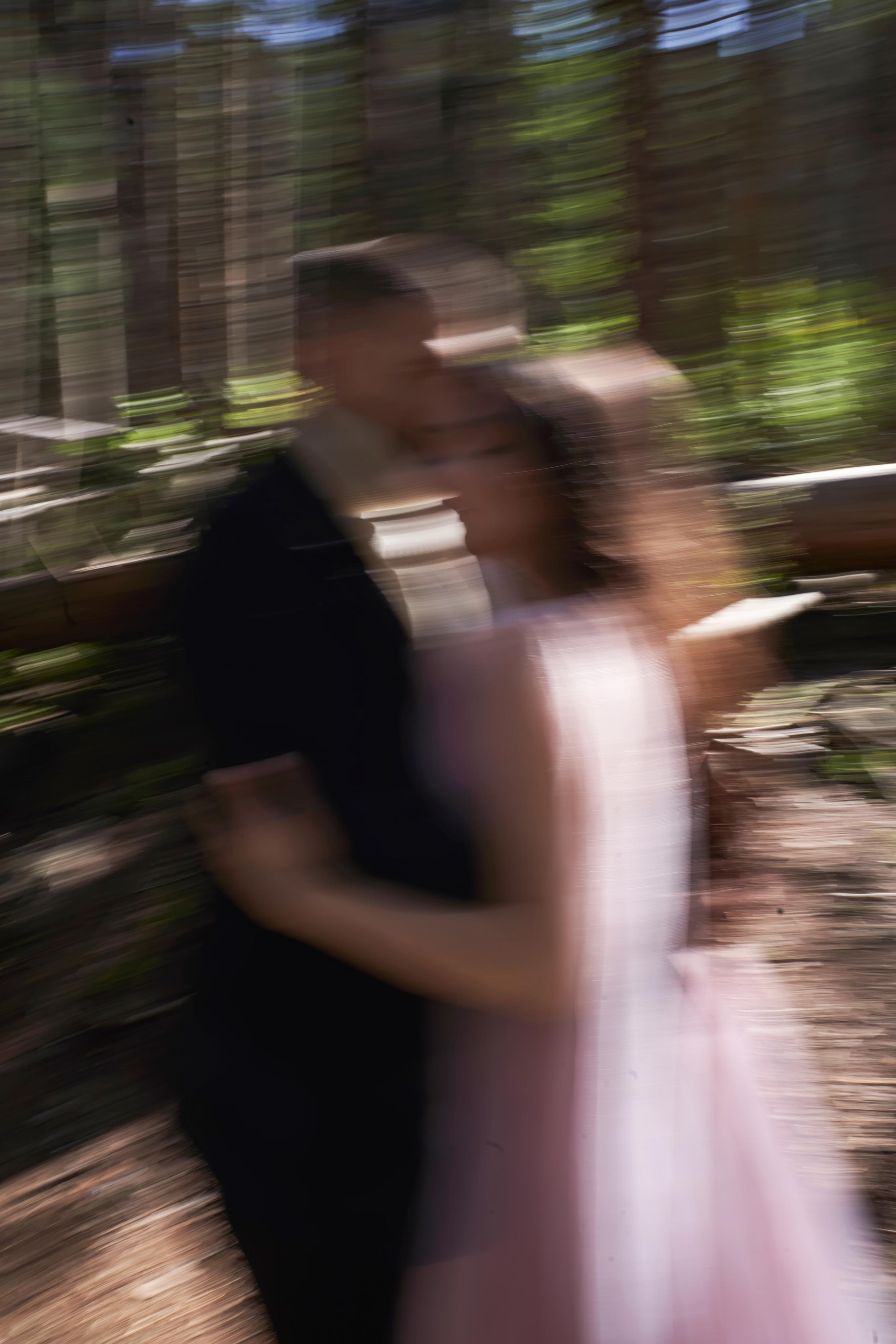 Love Story в Домбае глазами TWINS STUDIO. ТВИНС СТУДИО — лучшие свадебные фотографы и видеографы в Краснодаре