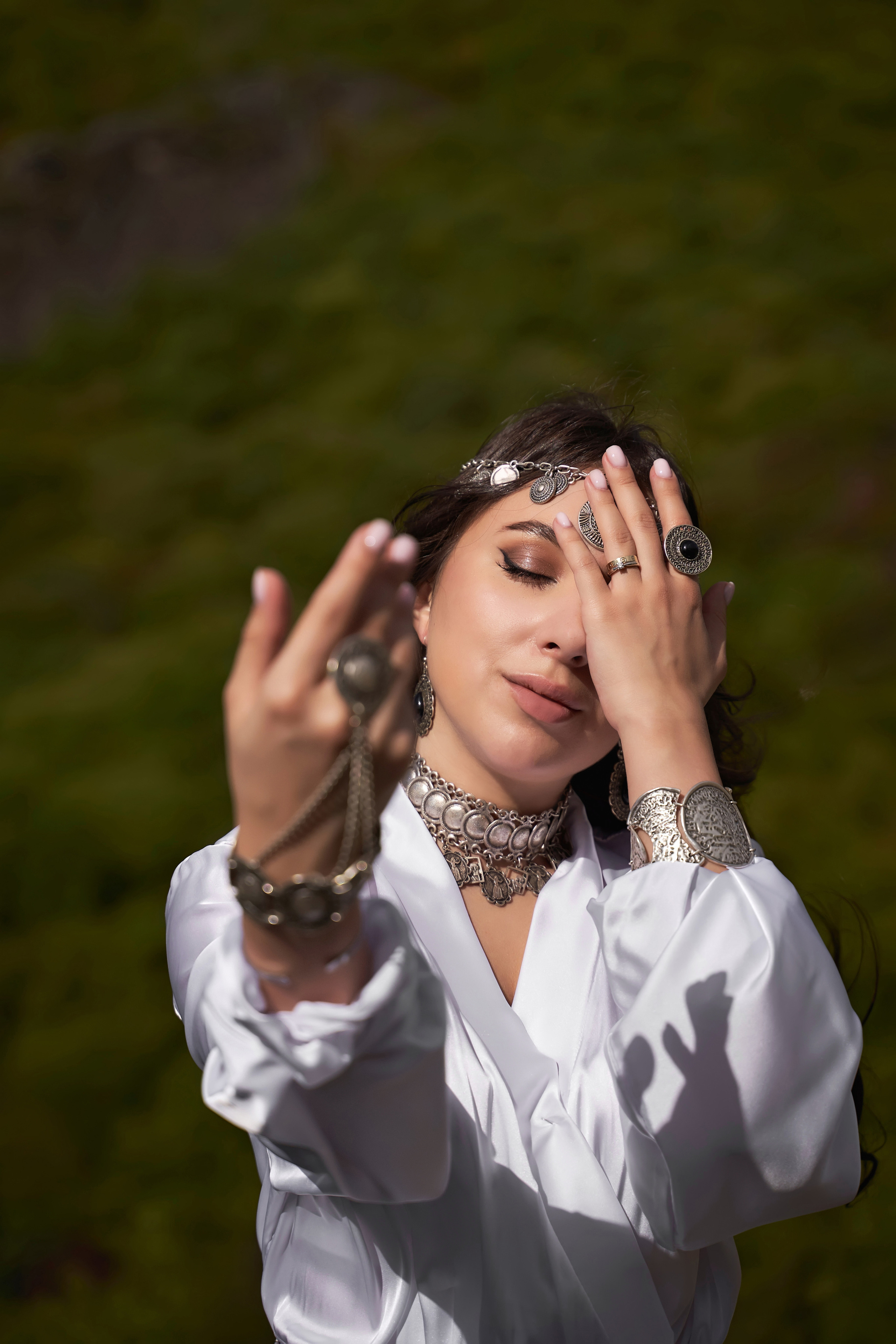 Love Story в Домбае глазами TWINS STUDIO. ТВИНС СТУДИО — лучшие свадебные фотографы и видеографы в Краснодаре