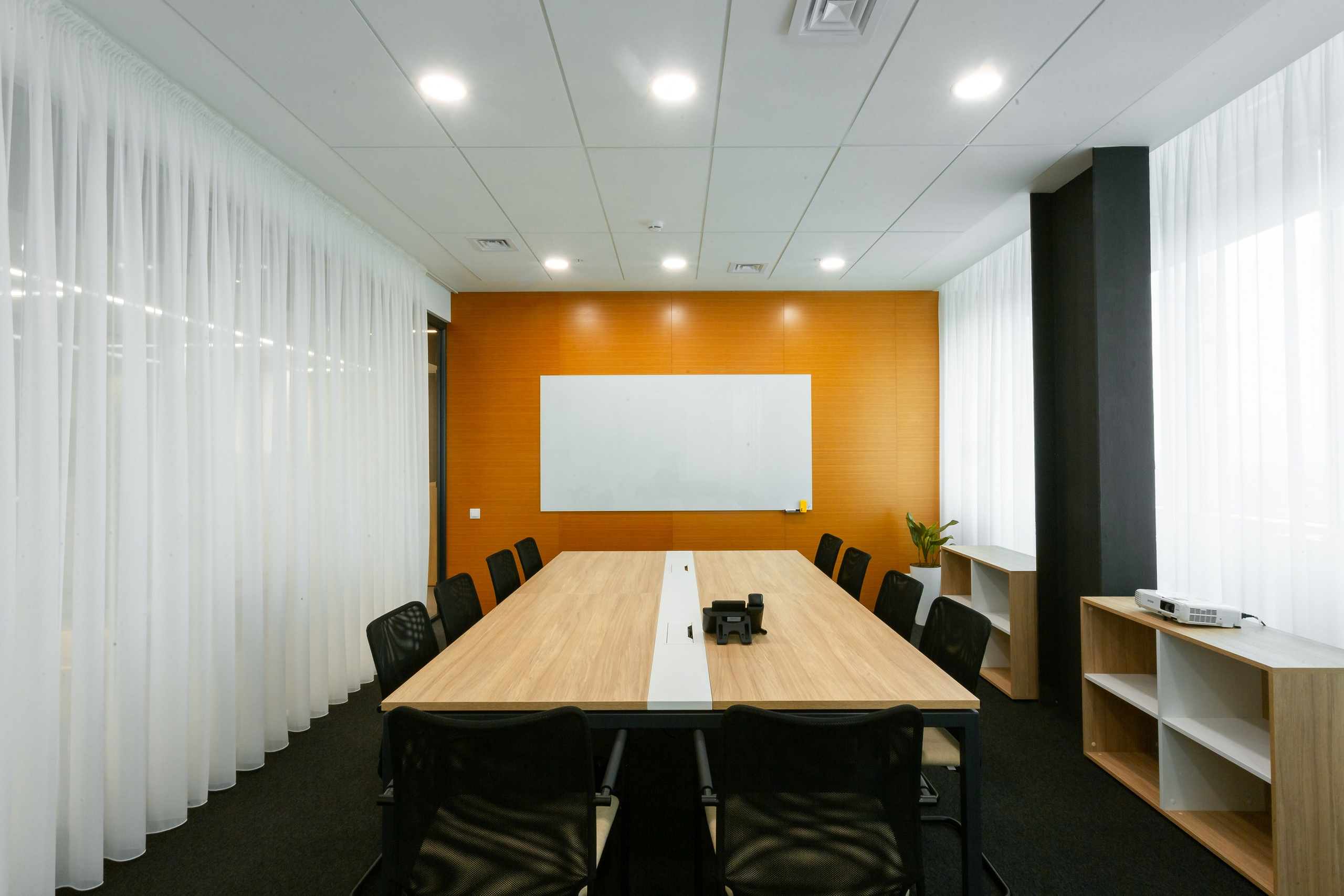 Mercure space. Репортажный фотограф в Алмате Чумаков Георгий