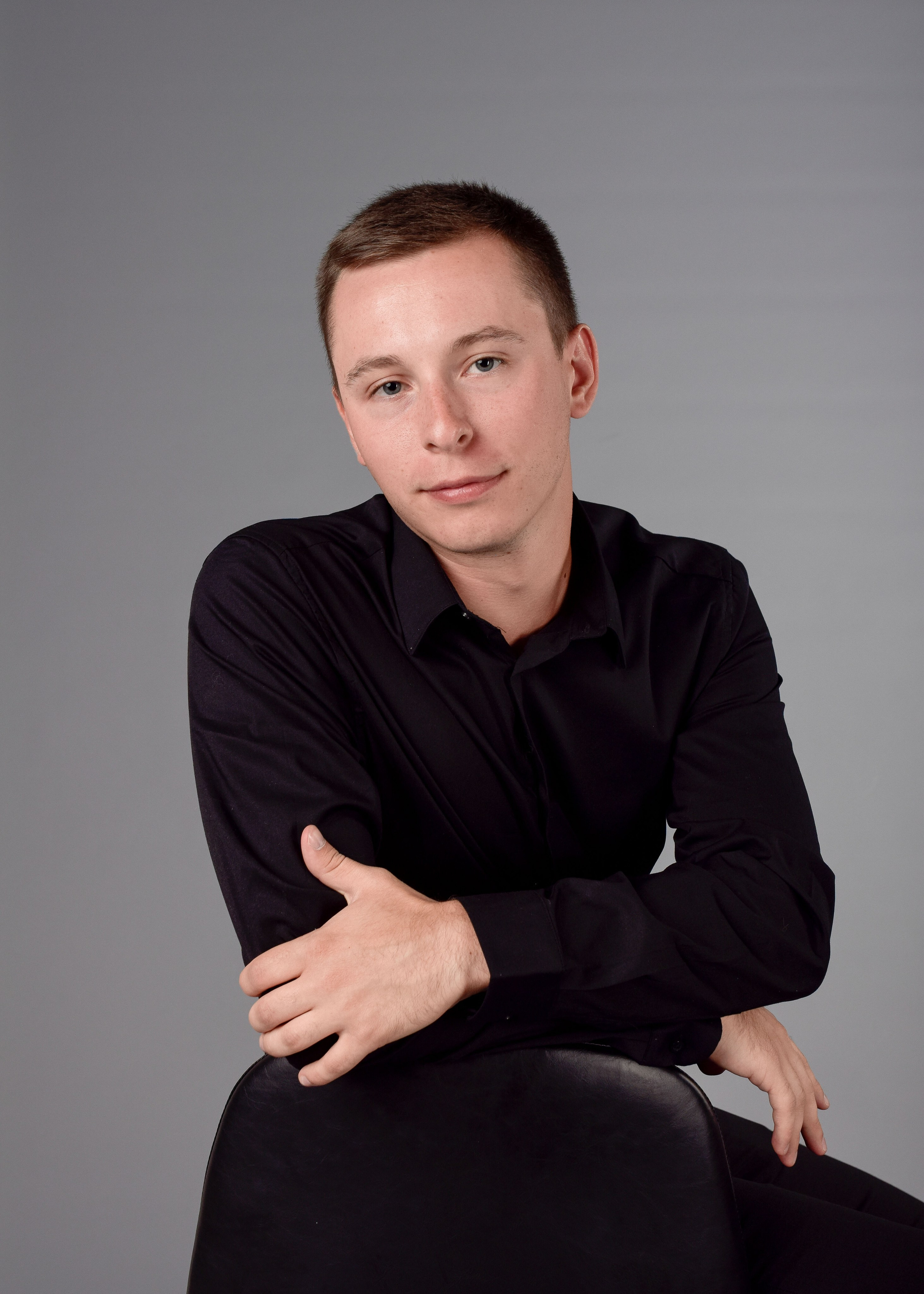 СЕМЕЙНЫЙ ПОРТРЕТ В СТУДИИ. Фотограф в Ялте Инна Найден. Детский и семейный фотограф