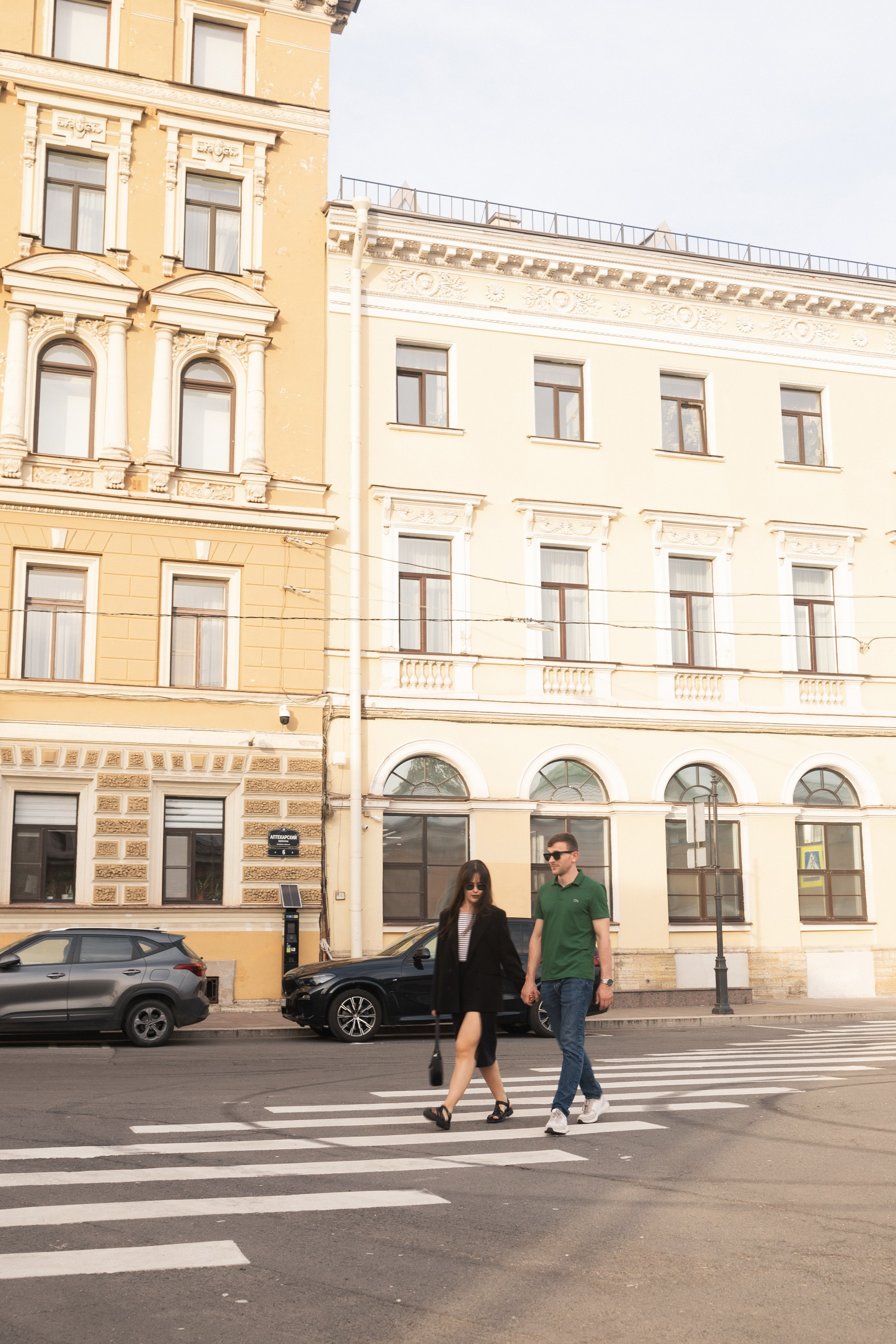 Любовь на улицах Питера. Портретный фотограф СПб, женский фотограф, минимализм и эстетика